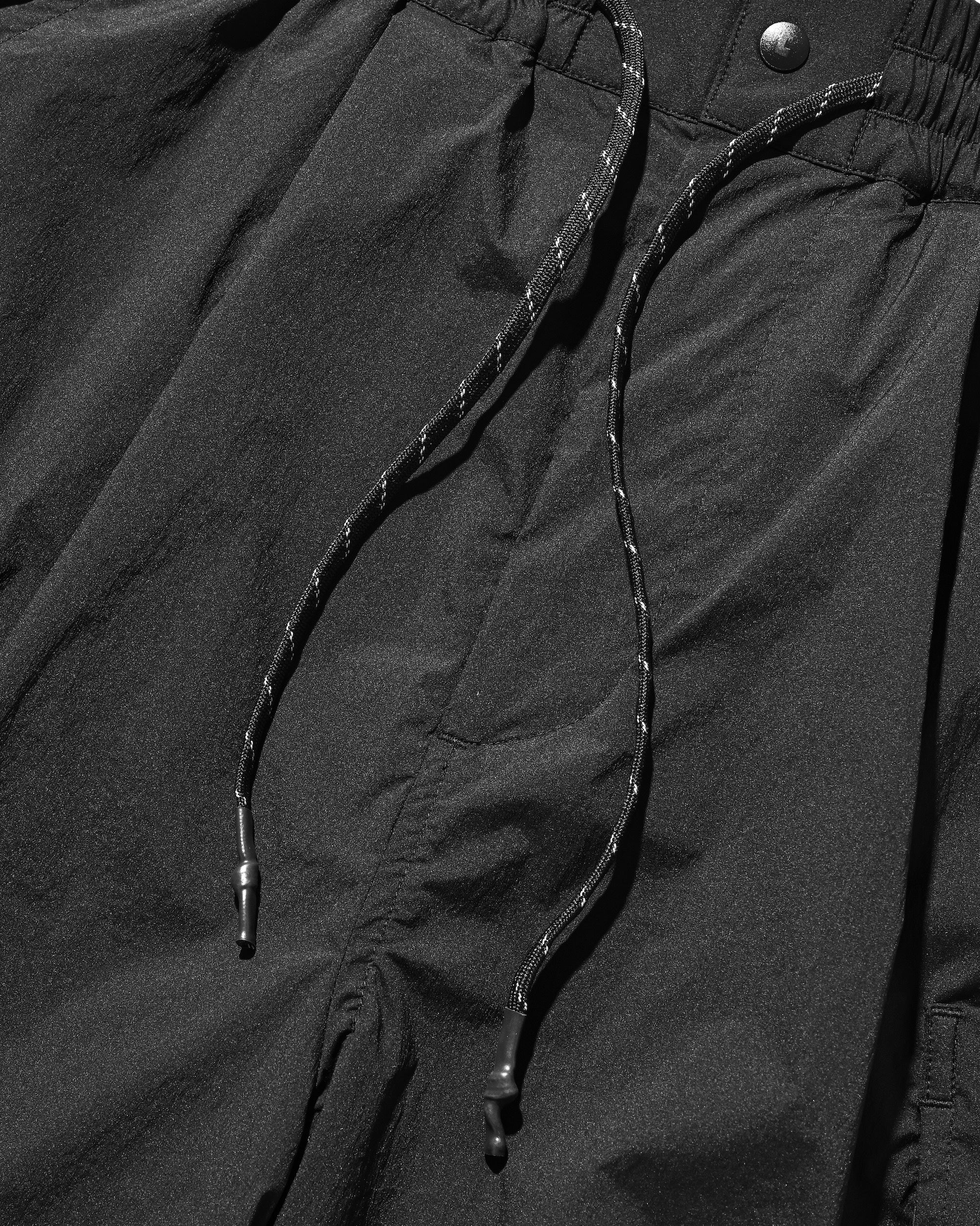 CRISPY NYLON CITY UNIFORM MILITARY HALF PANTS (BLACK×GRAY)