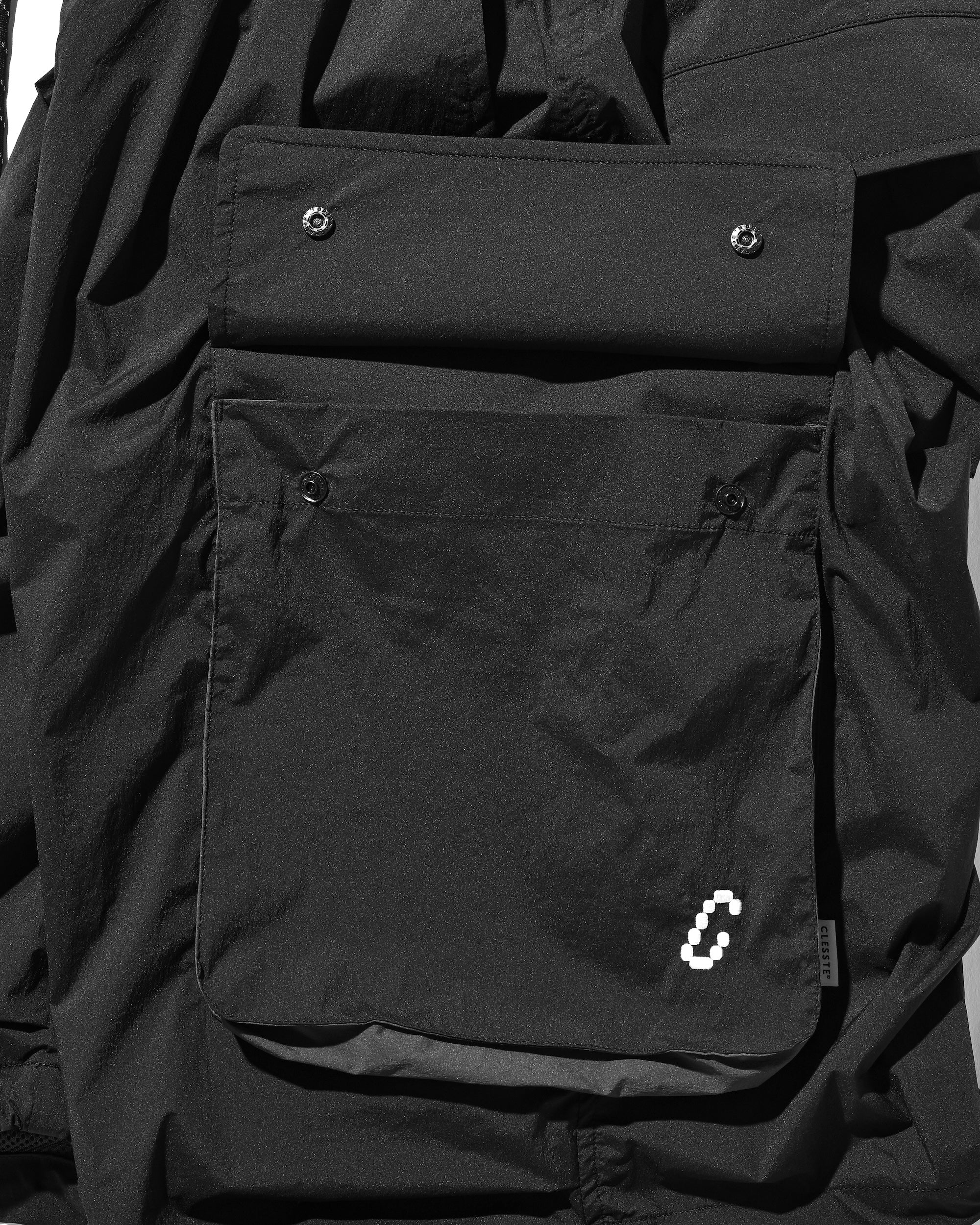 CRISPY NYLON CITY UNIFORM MILITARY HALF PANTS (BLACK×GRAY)