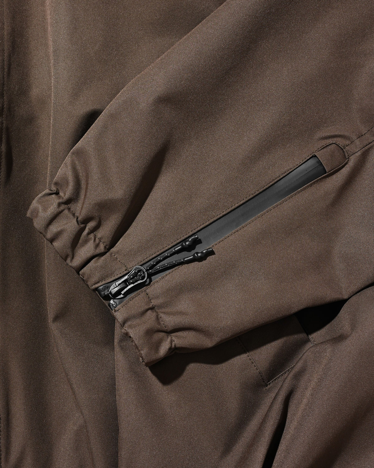【10.17 SAT 20:00- IN STOCK】 +phenix WINDSTOPPER® by GORE-TEX LABS TWILL CITY STAND BALLOON UTILITY JACKET (URBAN BROWN)