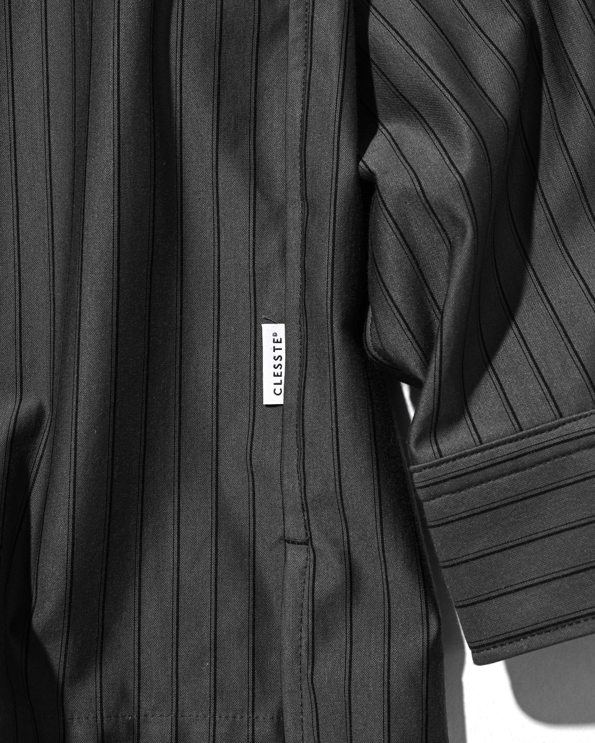【10.24 SAT 20:00- IN STOCK】 THICK/THIN STRIPE 46G KNIT EVERYDAY ZIP UP L/S SHIRT (CHARCOAL STRIPE)