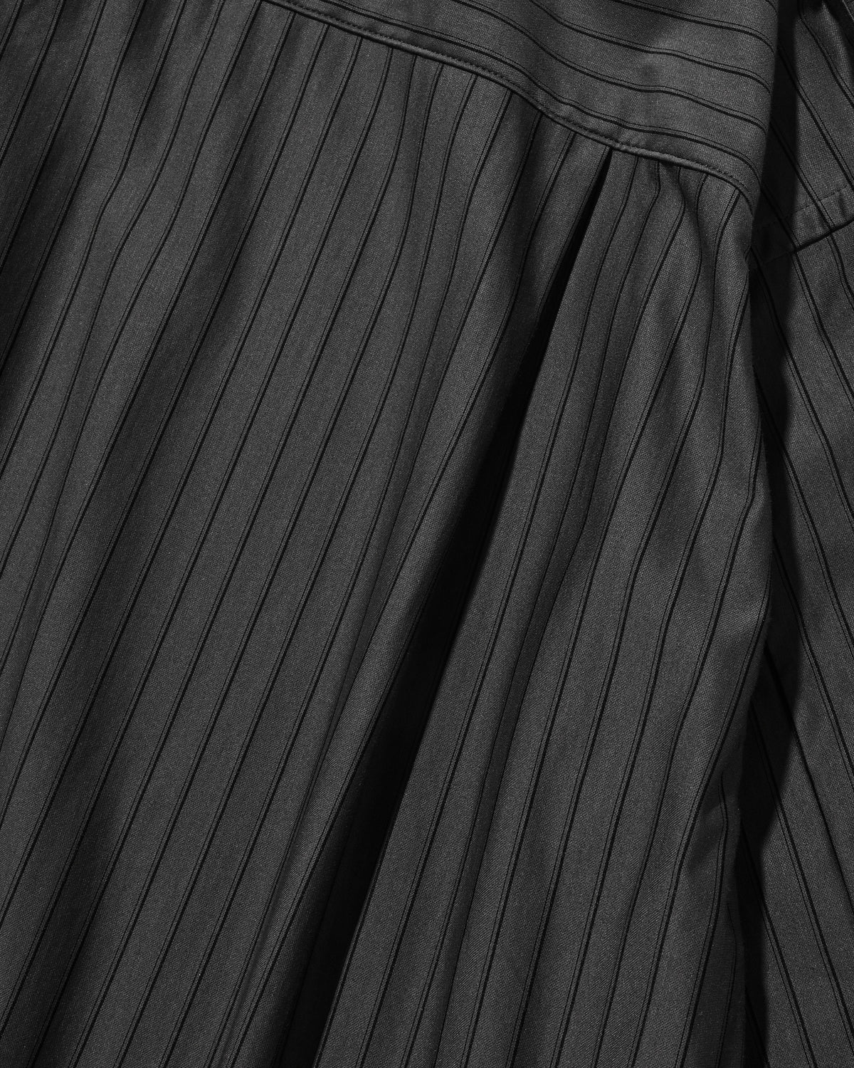 【10.24 SAT 20:00- IN STOCK】 THICK/THIN STRIPE 46G KNIT EVERYDAY ZIP UP L/S SHIRT (CHARCOAL STRIPE)
