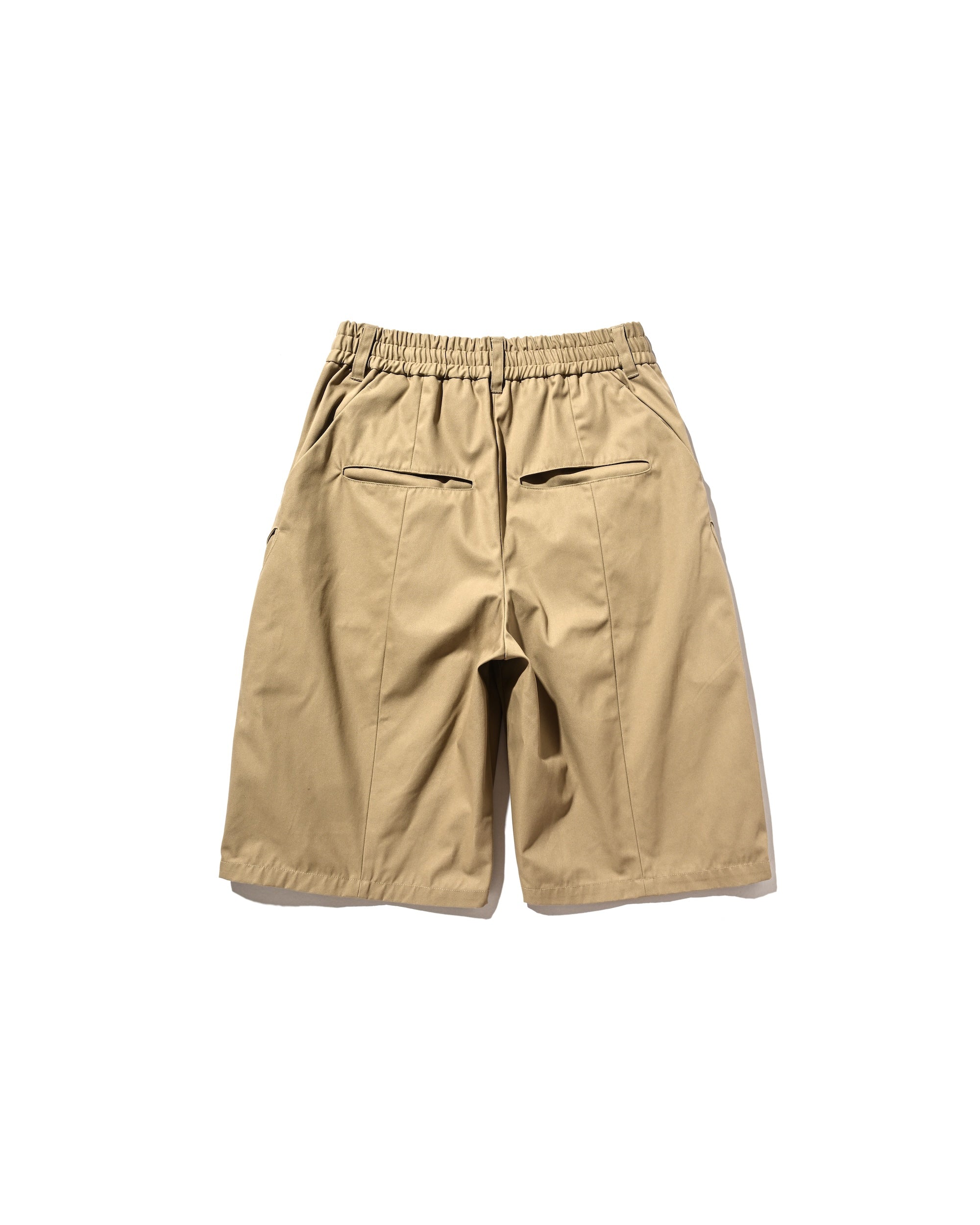 【8.23 SAT 20:00- IN STOCK】FUTURE MASSIVE TWISTED HALF PANTS (BEIGE)