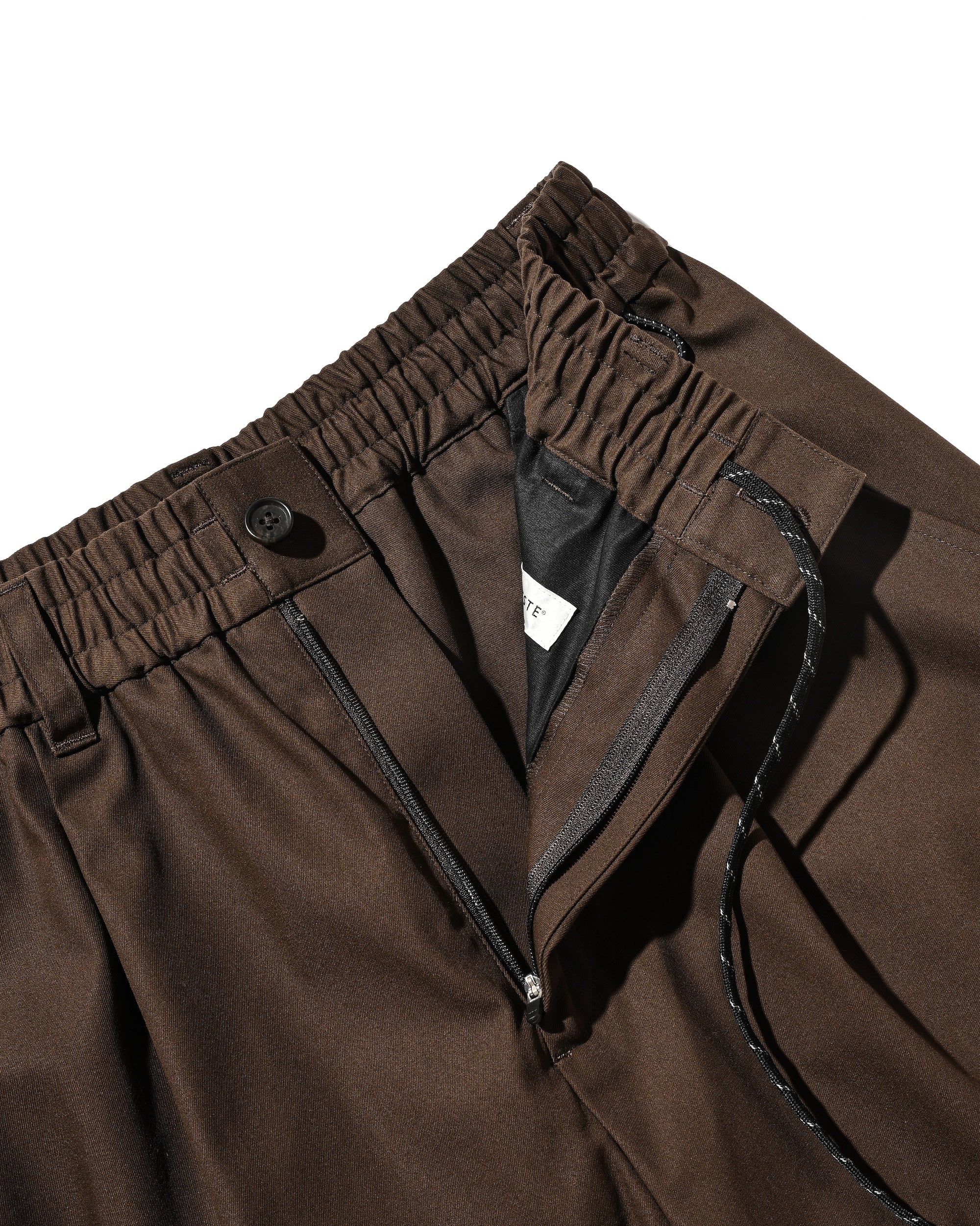 【8.23 SAT 20:00- IN STOCK】FUTURE MASSIVE TWISTED HALF PANTS (BROWN)