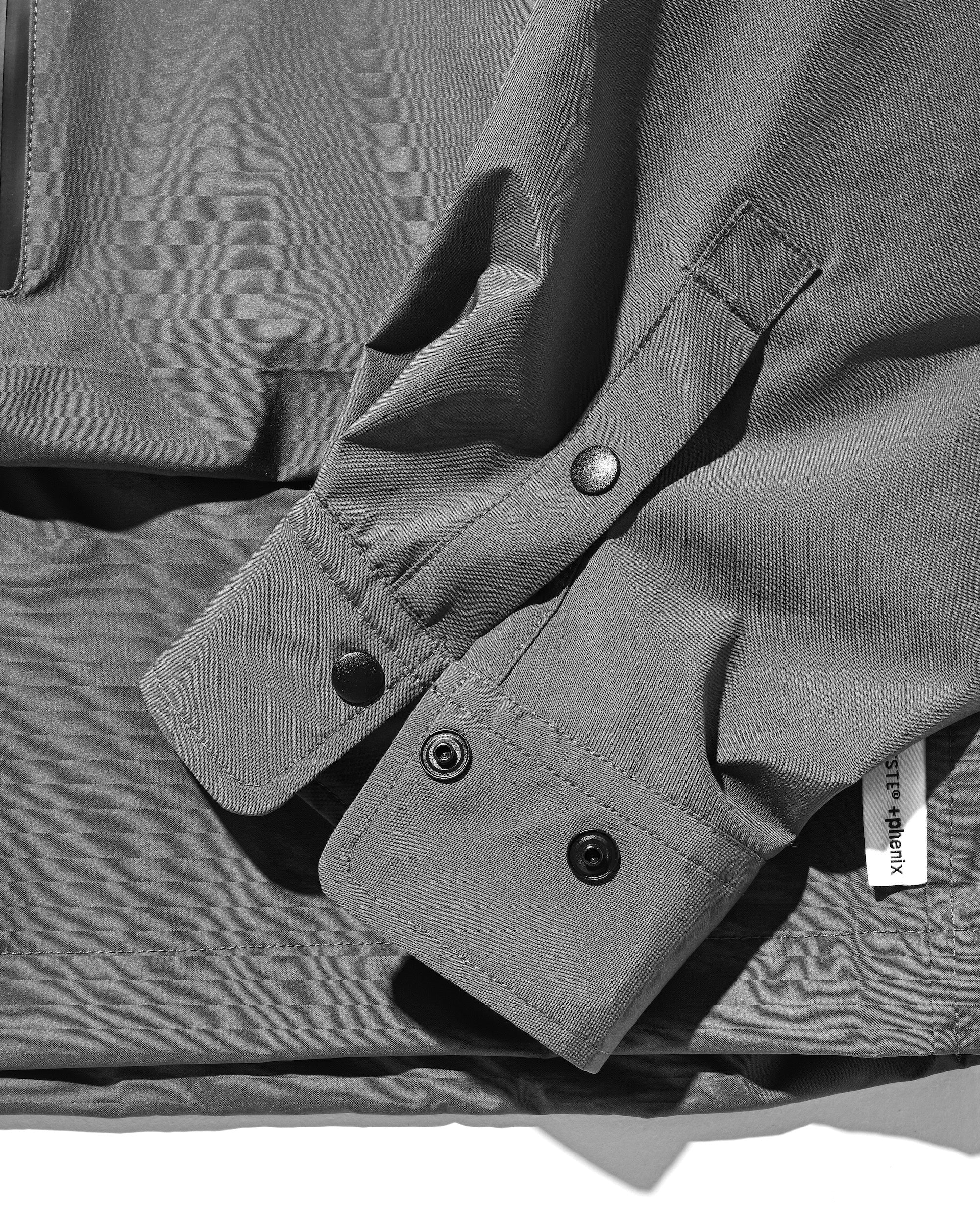 【9.10 WED 20:00- IN STOCK】+phenix WINDSTOPPER® by GORE-TEX LABS DETACHABLE WADING SHIRT JACKET (GRAPHAITE GRAY)