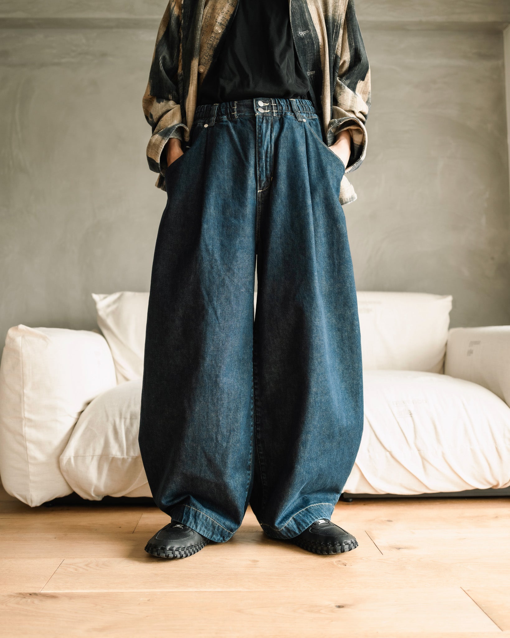 【4.22 sat 20:00- stock sales start】MASSIVE PANTS