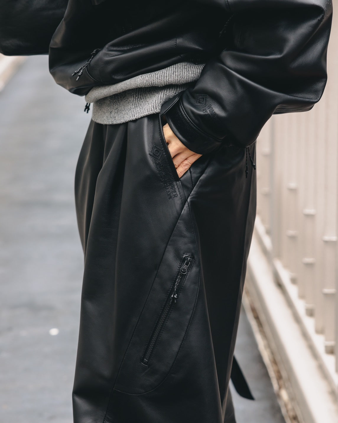 【2.5 WED 20:00- IN STOCK】+phenix WINDSTOPPER® by GORE-TEX LABS LEATHER MASSIVE TWISTED PANTS