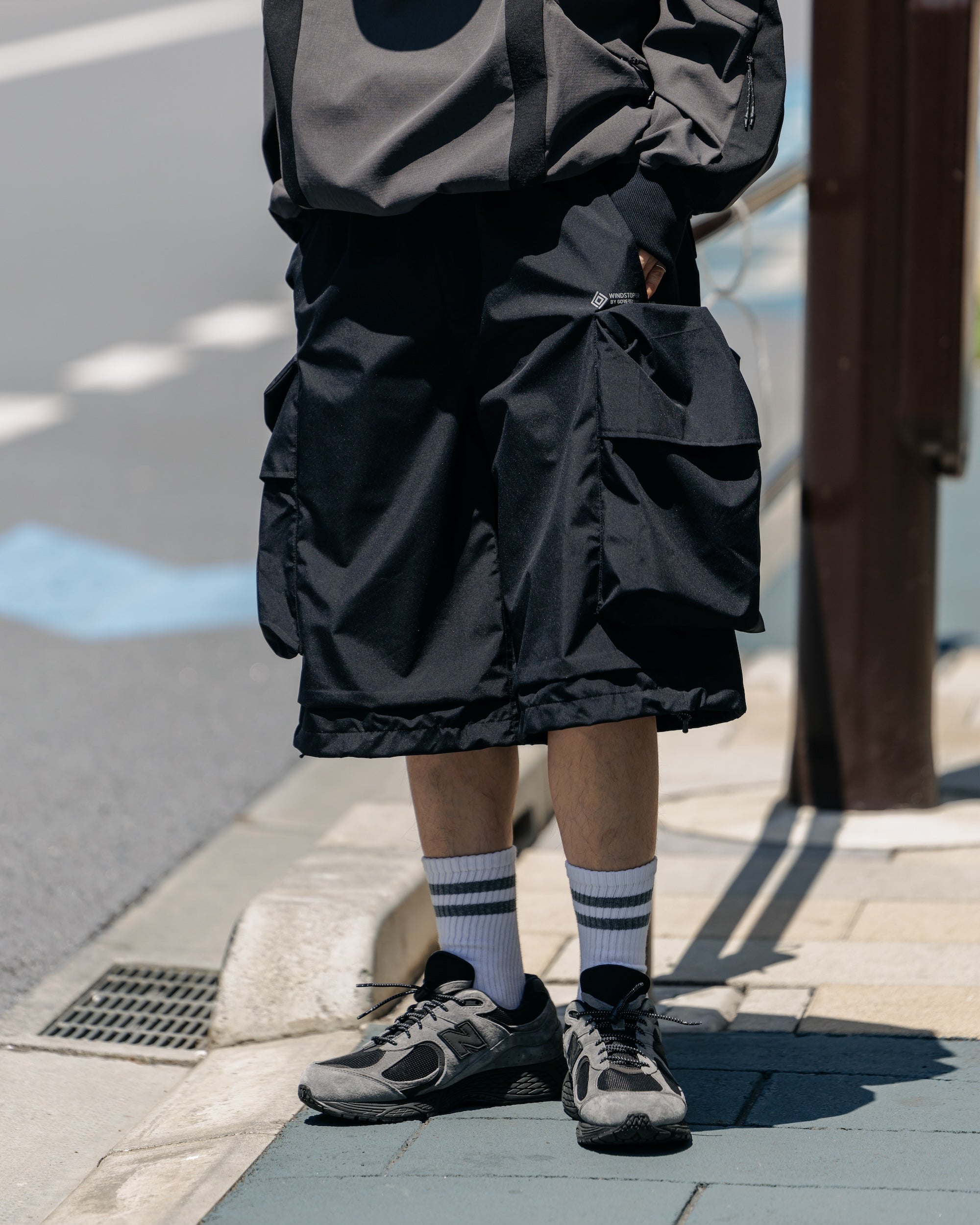 【5.6 TUE 20:00- IN STOCK】+phenix WINDSTOPPER® by GORE-TEX LABS CITY MILITARY HALF PANTS 002 (BLACK)