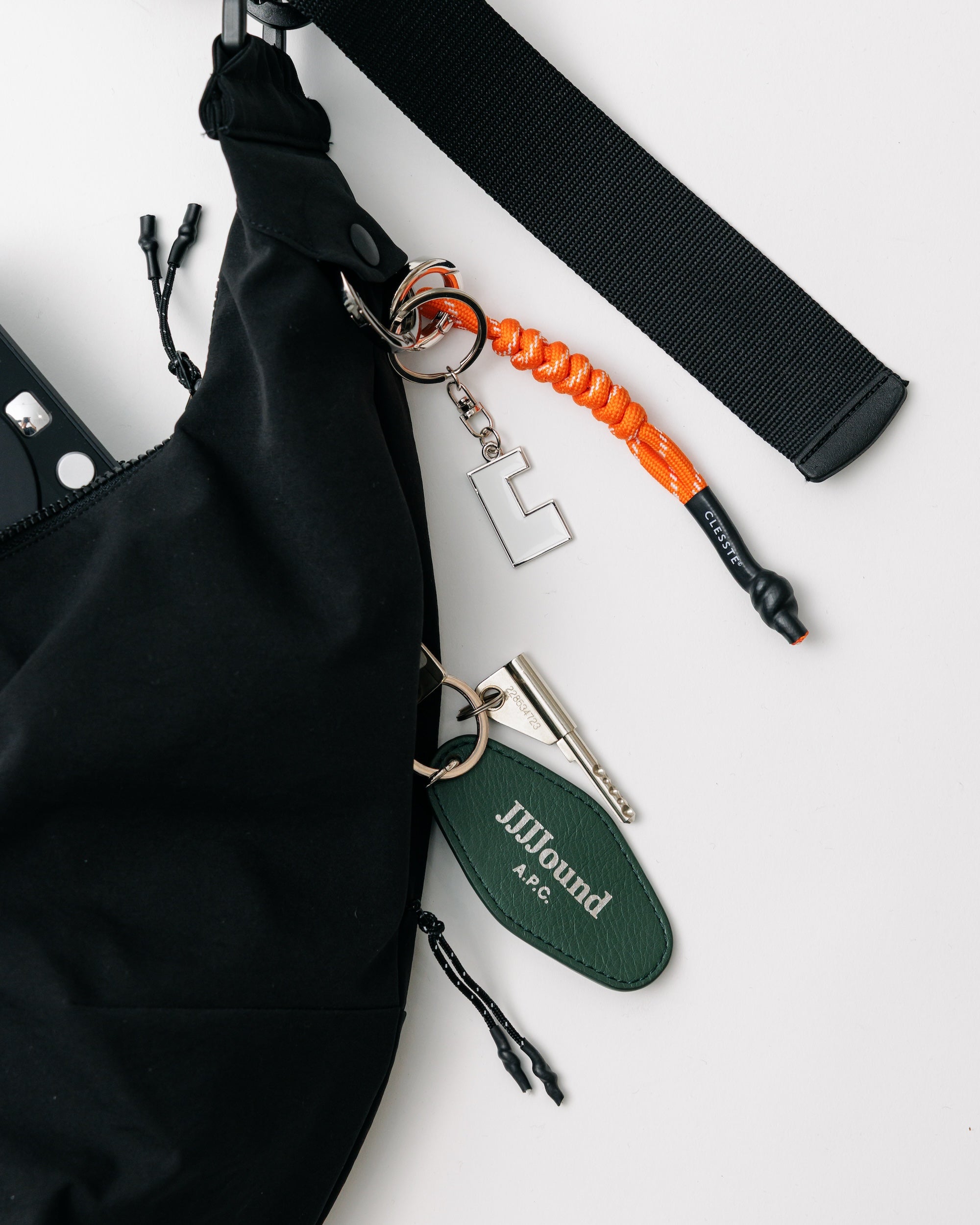 【6.21 SAT 20:00- IN STOCK】SOFT SHELL 2WAY SYSTEM SHOULDER BAG