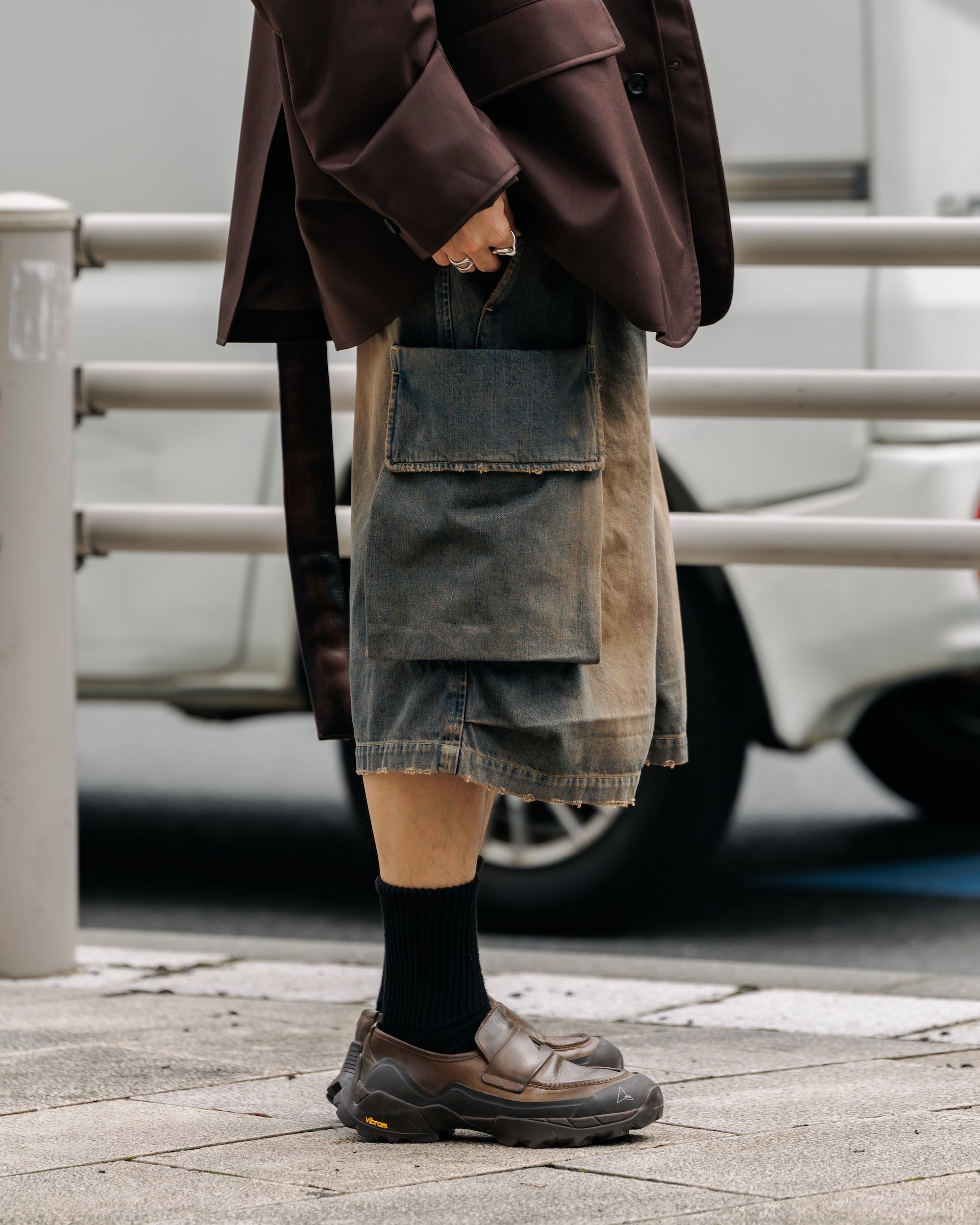 VINTAGE DYED SELVEDGE DENIM CITY MILITARY HALF PANTS (VINTAGE BROWN)