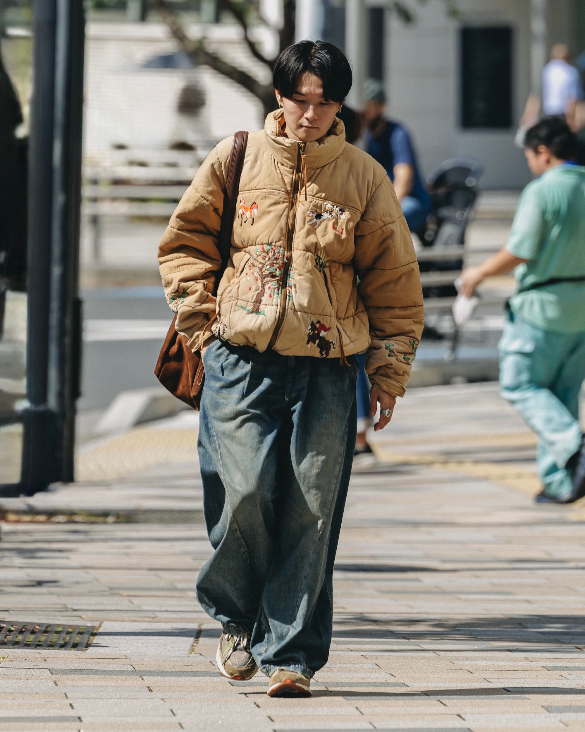 【10.22 WED 20:00- IN STOCK】VINTAGE DYED SELVEDGE DENIM MASSIVE TWISTED PANTS (VINTAGE BROWN)