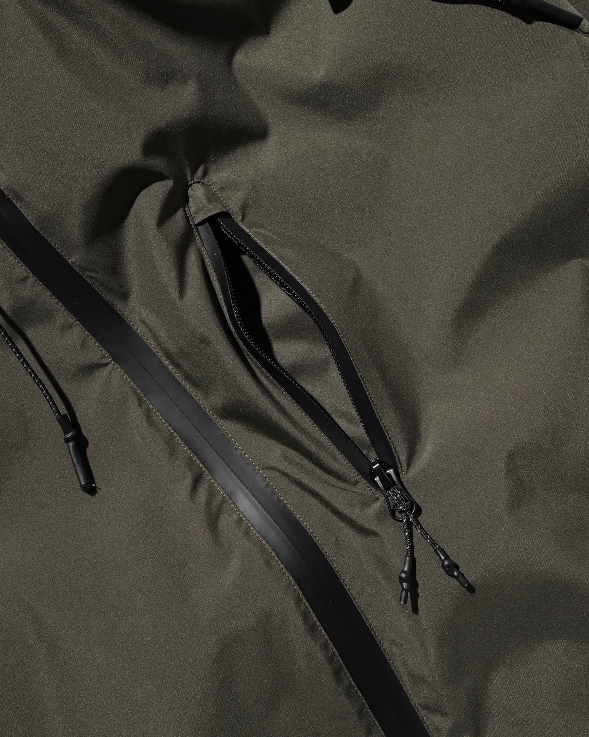 +phenix WINDSTOPPER® by GORE-TEX LABS CITY MOUNTAIN JACKET (ASPHALT GRAY)