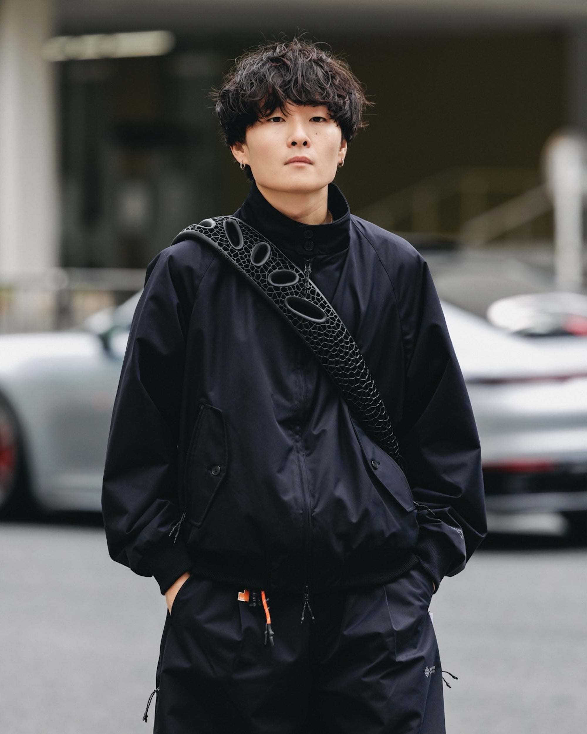 +phenix WINDSTOPPER® by GORE-TEX LABS TWILL CITY HARRINGTON JACKET (BLACK)