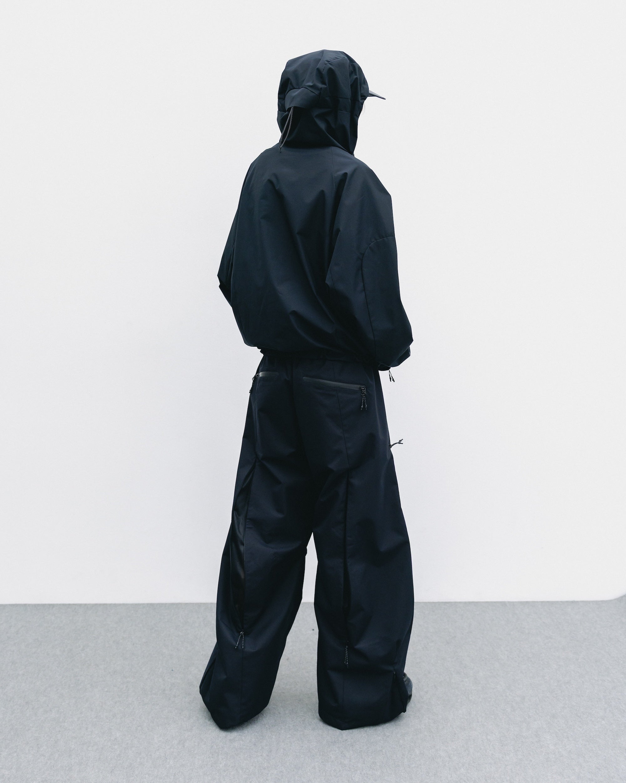 +phenix WINDSTOPPER® by GORE-TEX LABS CITY MOUNTAIN JACKET (BLACK)