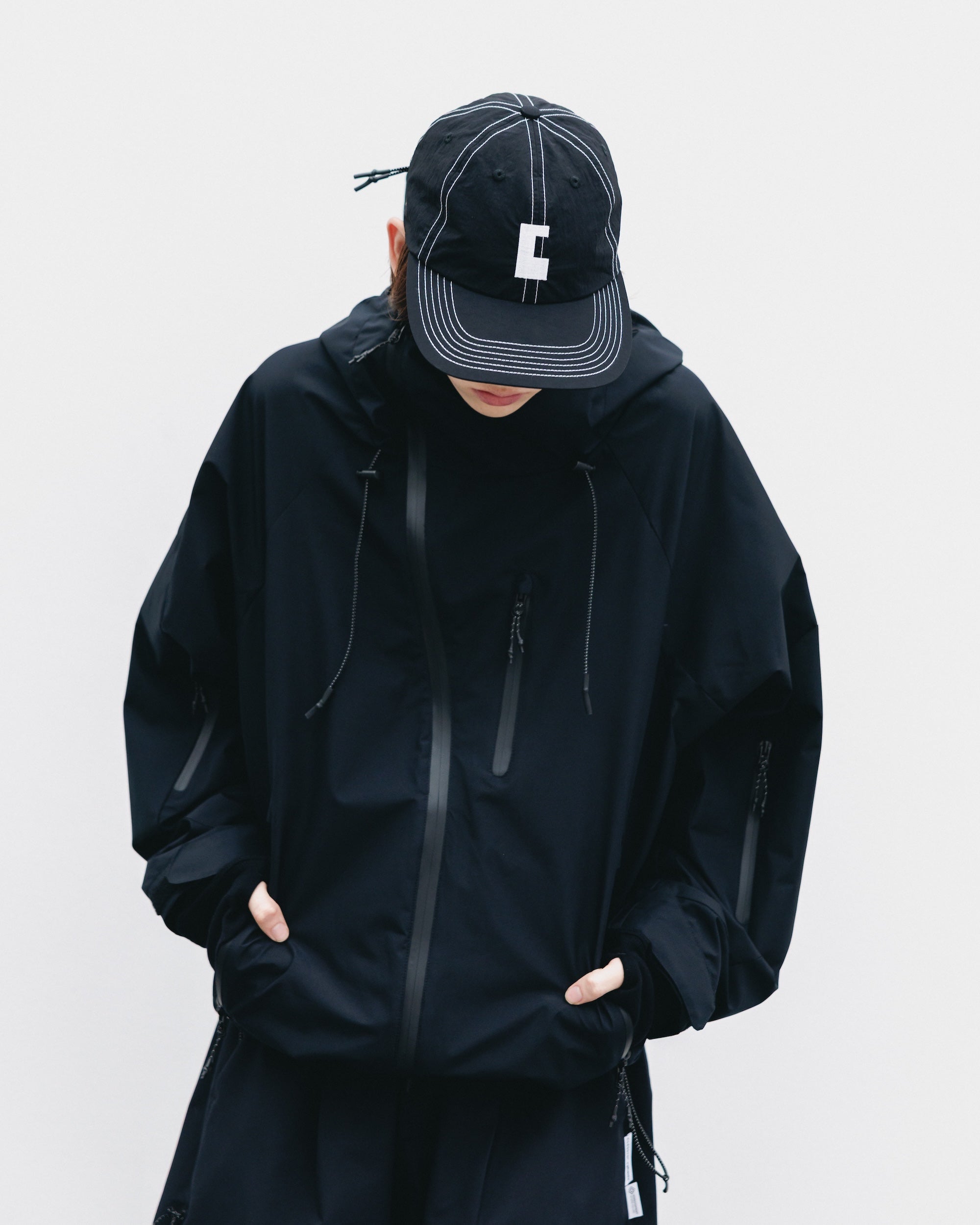 +phenix WINDSTOPPER® by GORE-TEX LABS CITY MOUNTAIN JACKET (BLACK)