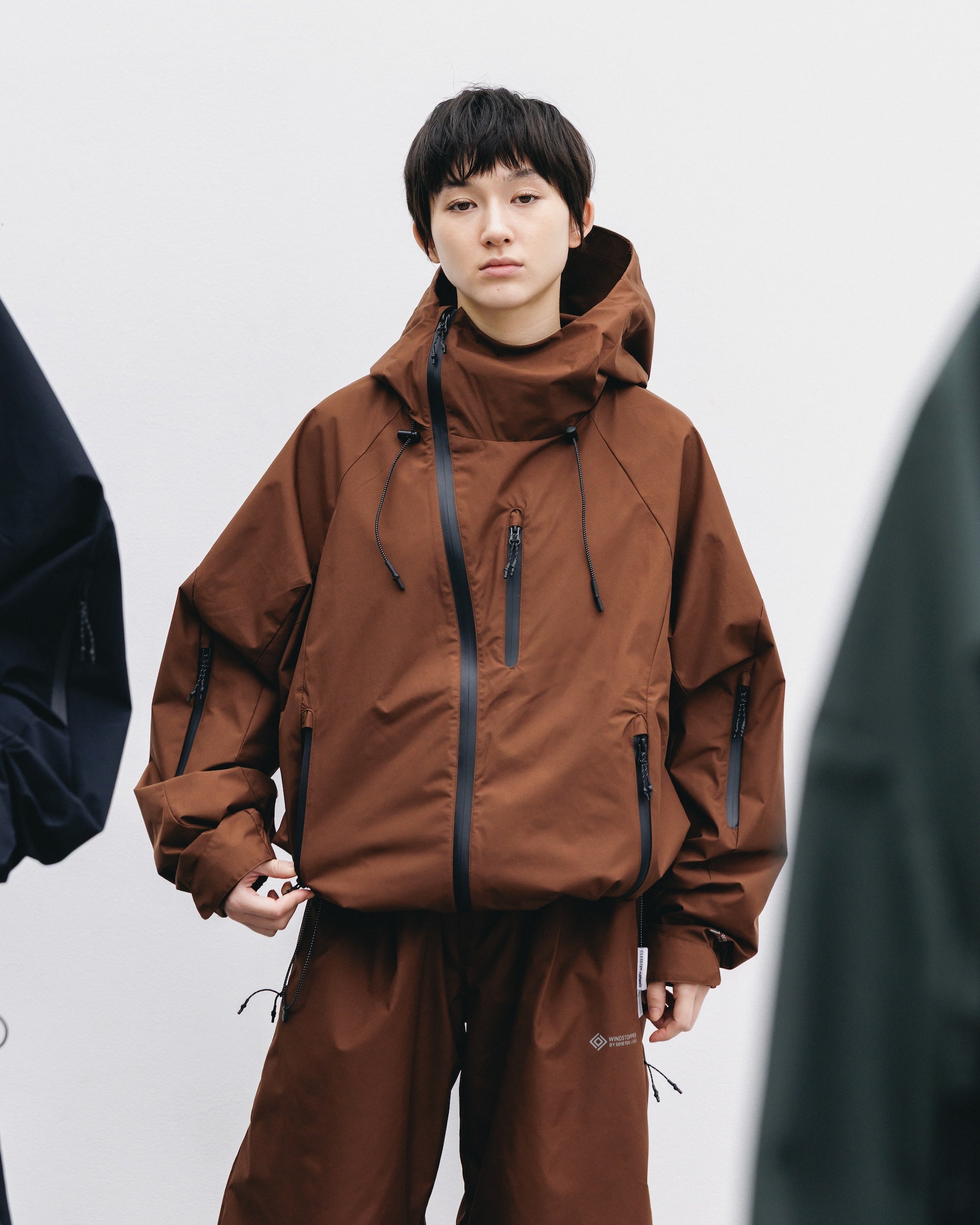 +phenix WINDSTOPPER® by GORE-TEX LABS CITY MOUNTAIN JACKET (CHOCOLATE BROWN)