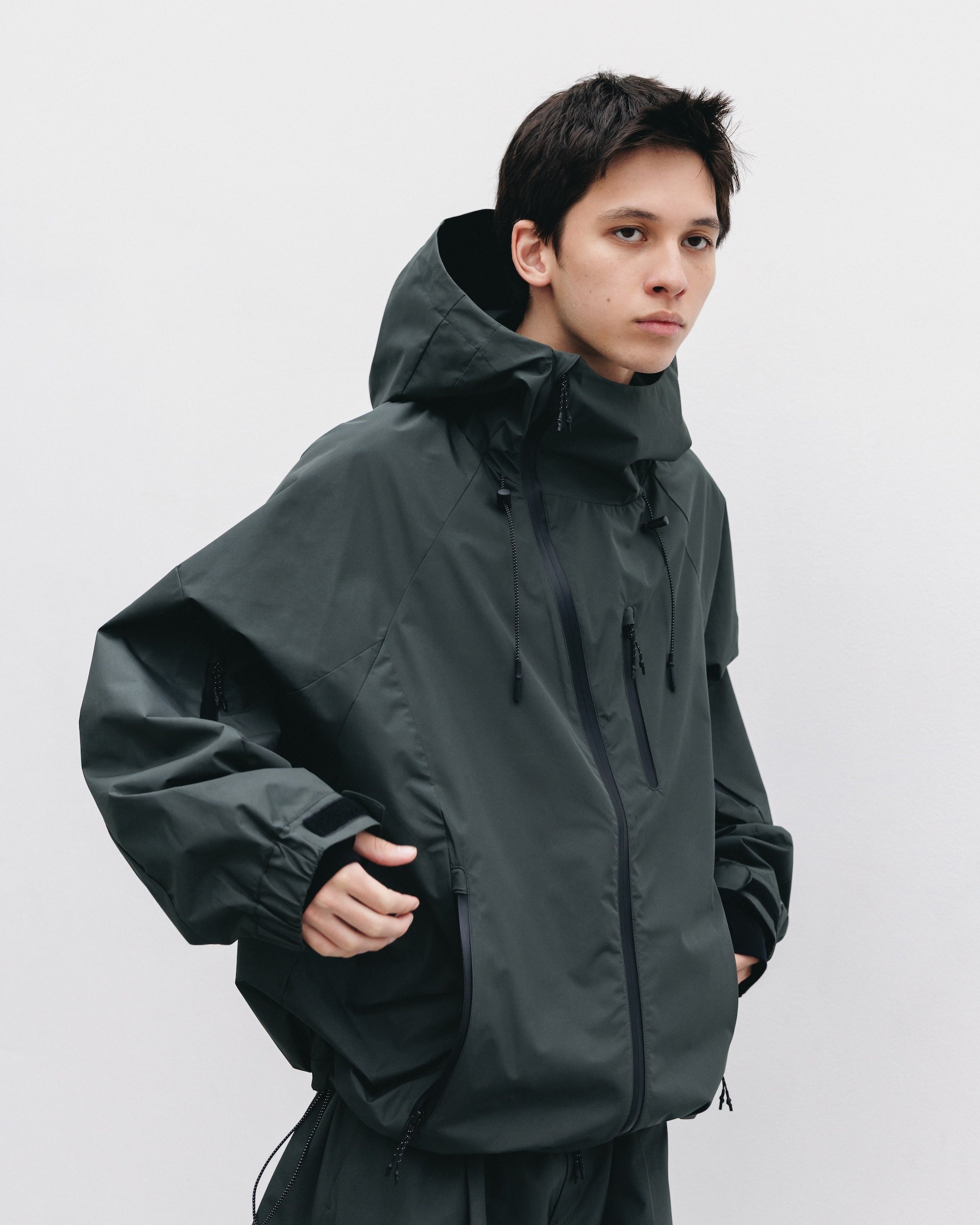 +phenix WINDSTOPPER® by GORE-TEX LABS CITY MOUNTAIN JACKET (ASPHALT GRAY)