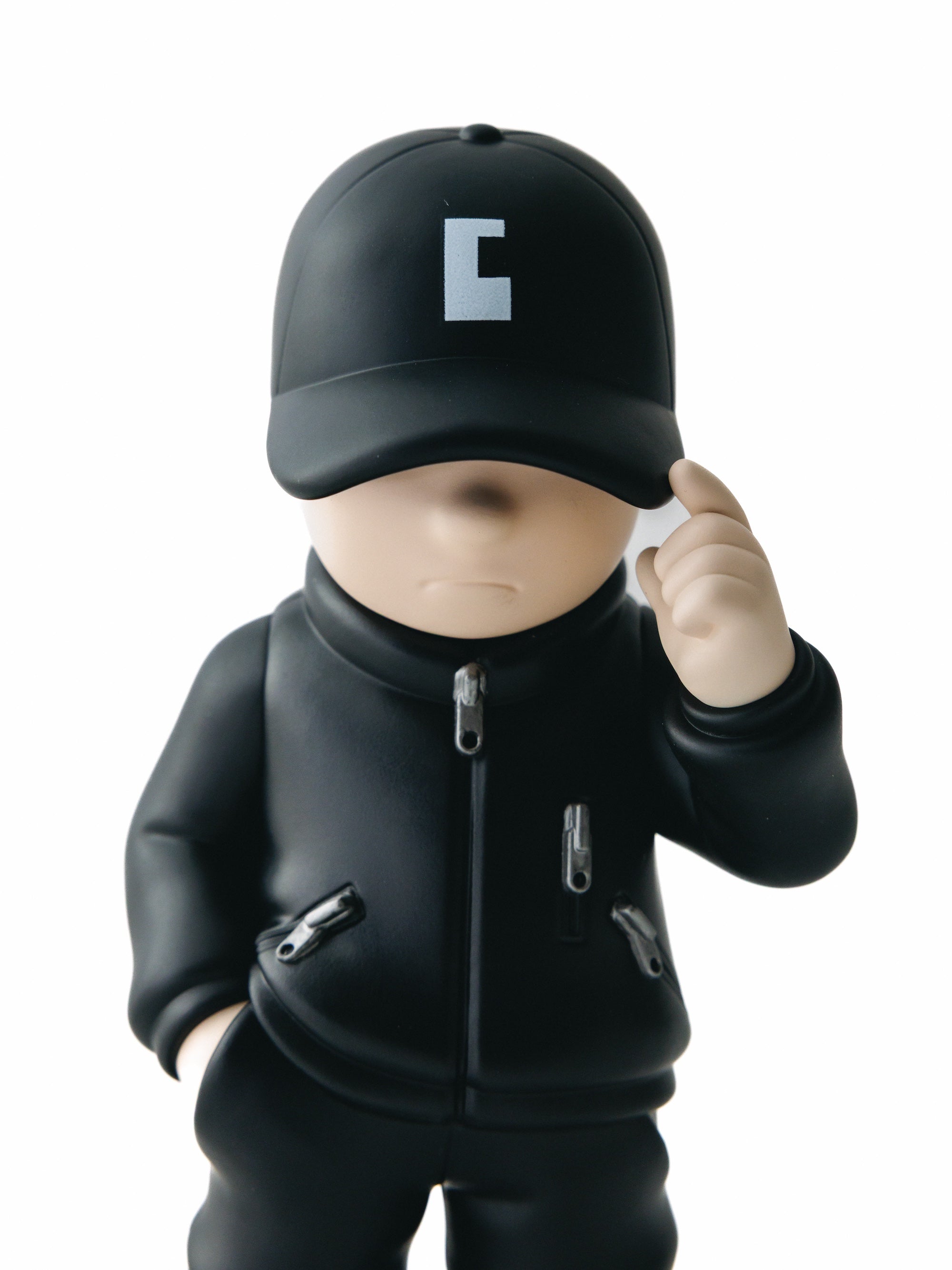 【3.21 SAT 20:00- IN STOCK】CLESSTE BOY TYPE01 FIGURE (300%)