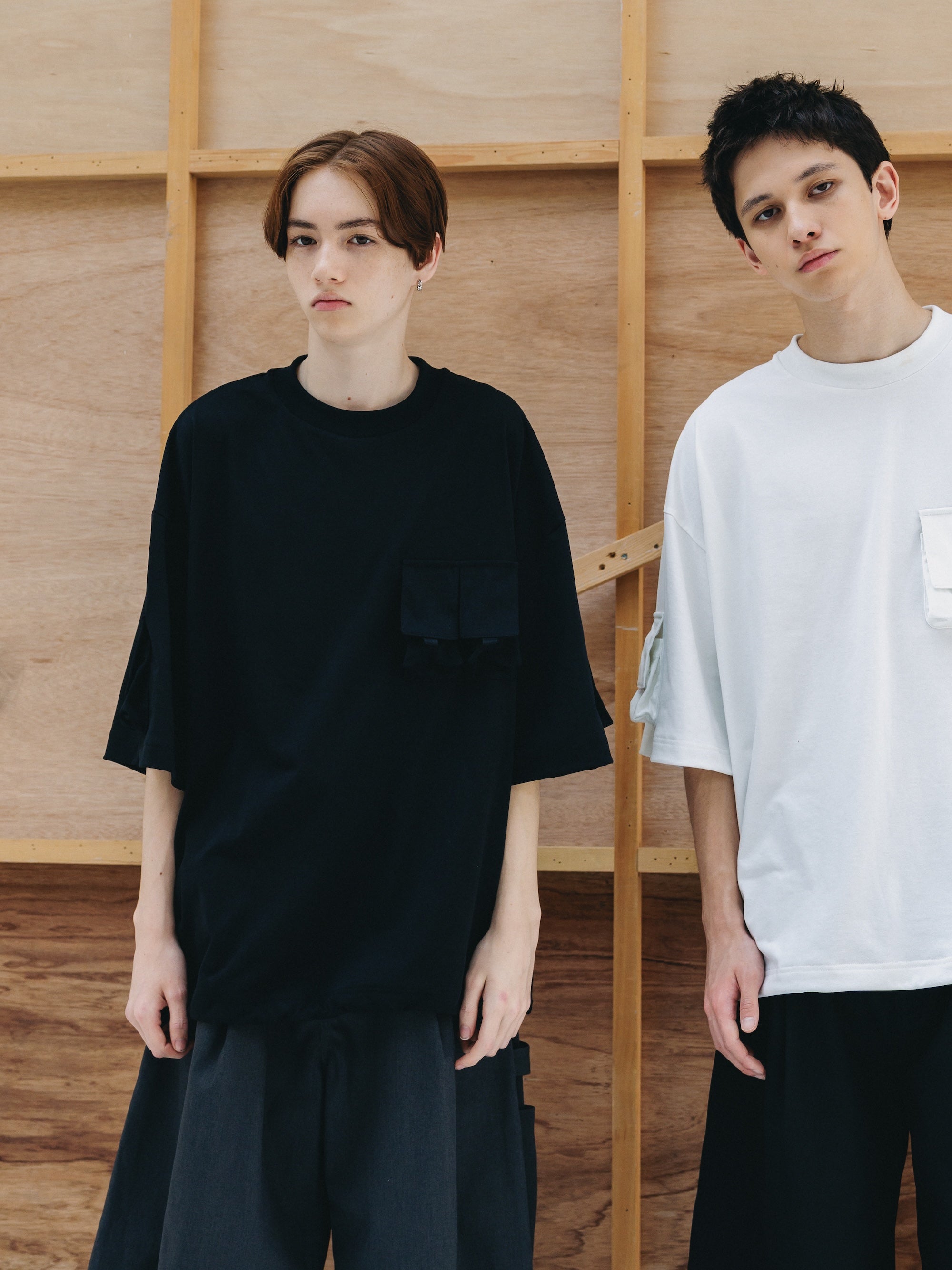 【7.1 WED 20:00- IN STOCK】MULTI POCKET S/S T-SHIRT (BLACK)