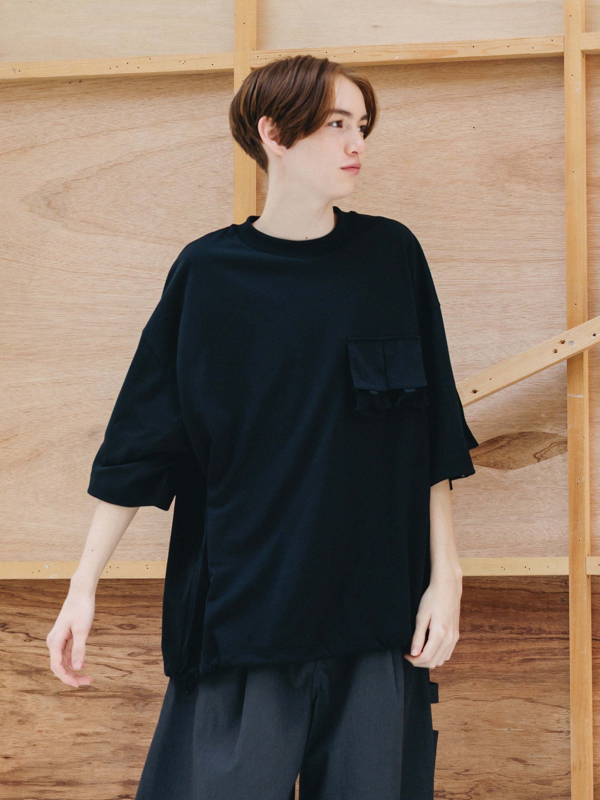 MULTI POCKET S/S T-SHIRT (BLACK)