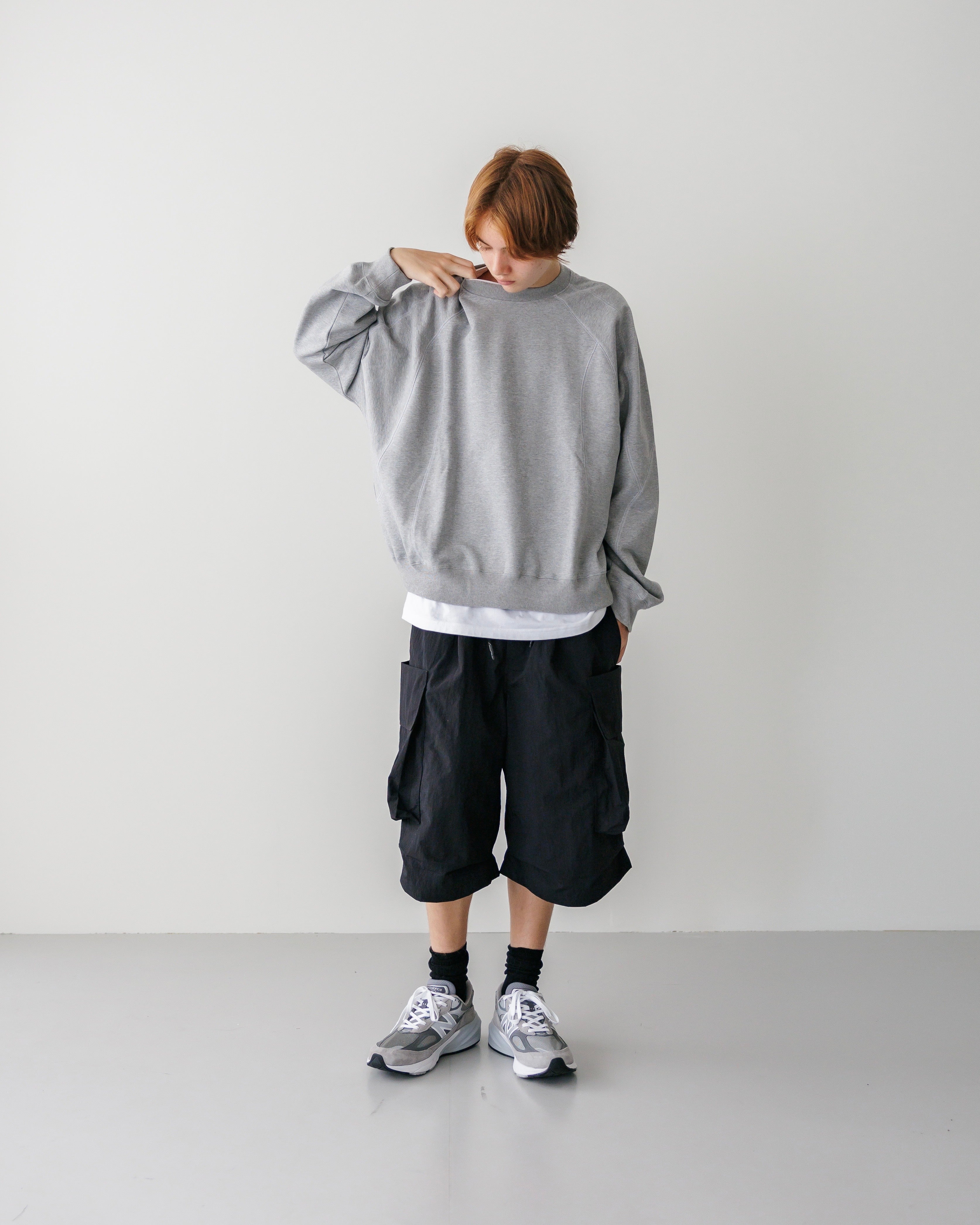 【9.21 SAT 20:00- IN STOCK】FUTURE SWEATSHIRT