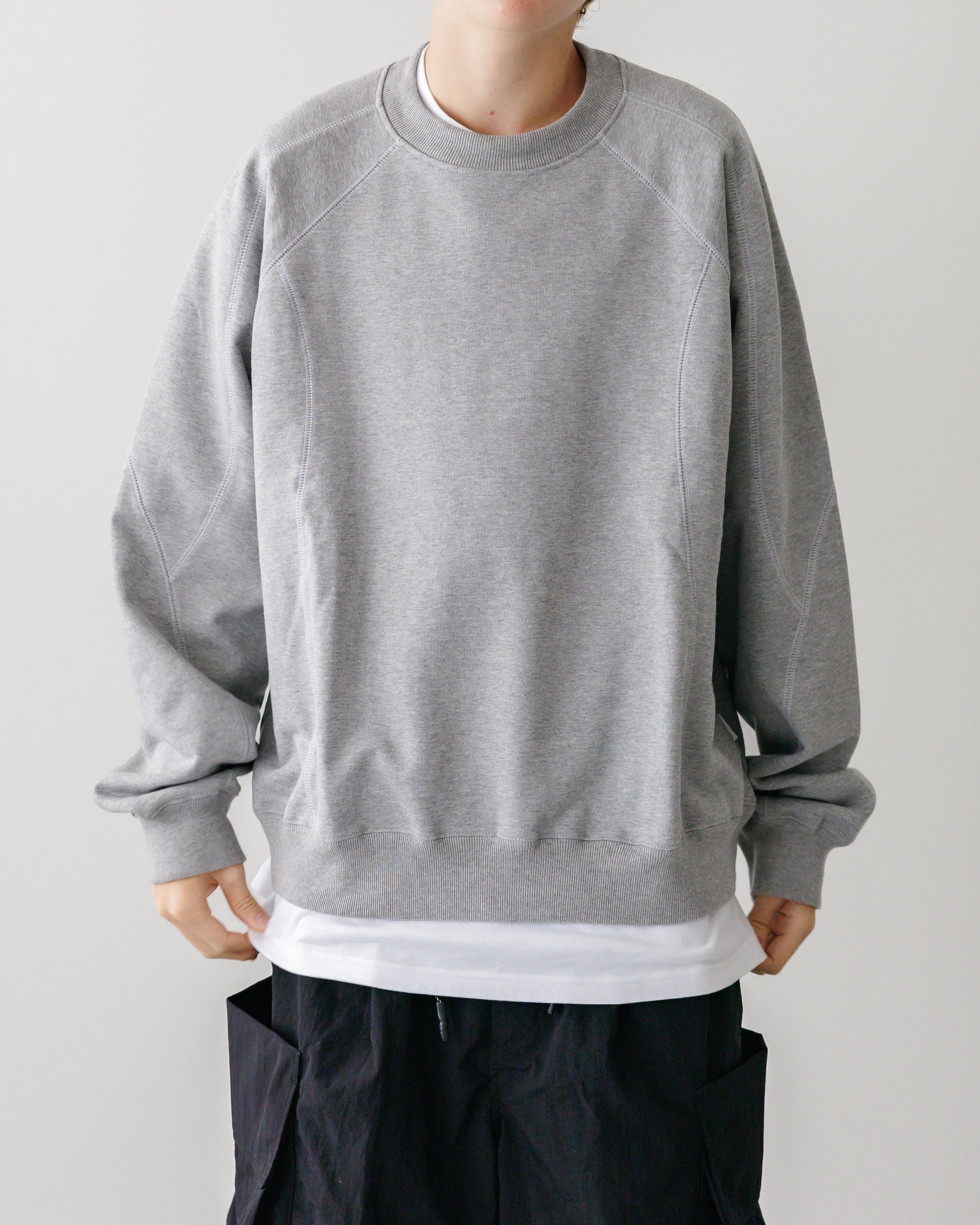 【9.21 SAT 20:00- IN STOCK】FUTURE SWEATSHIRT