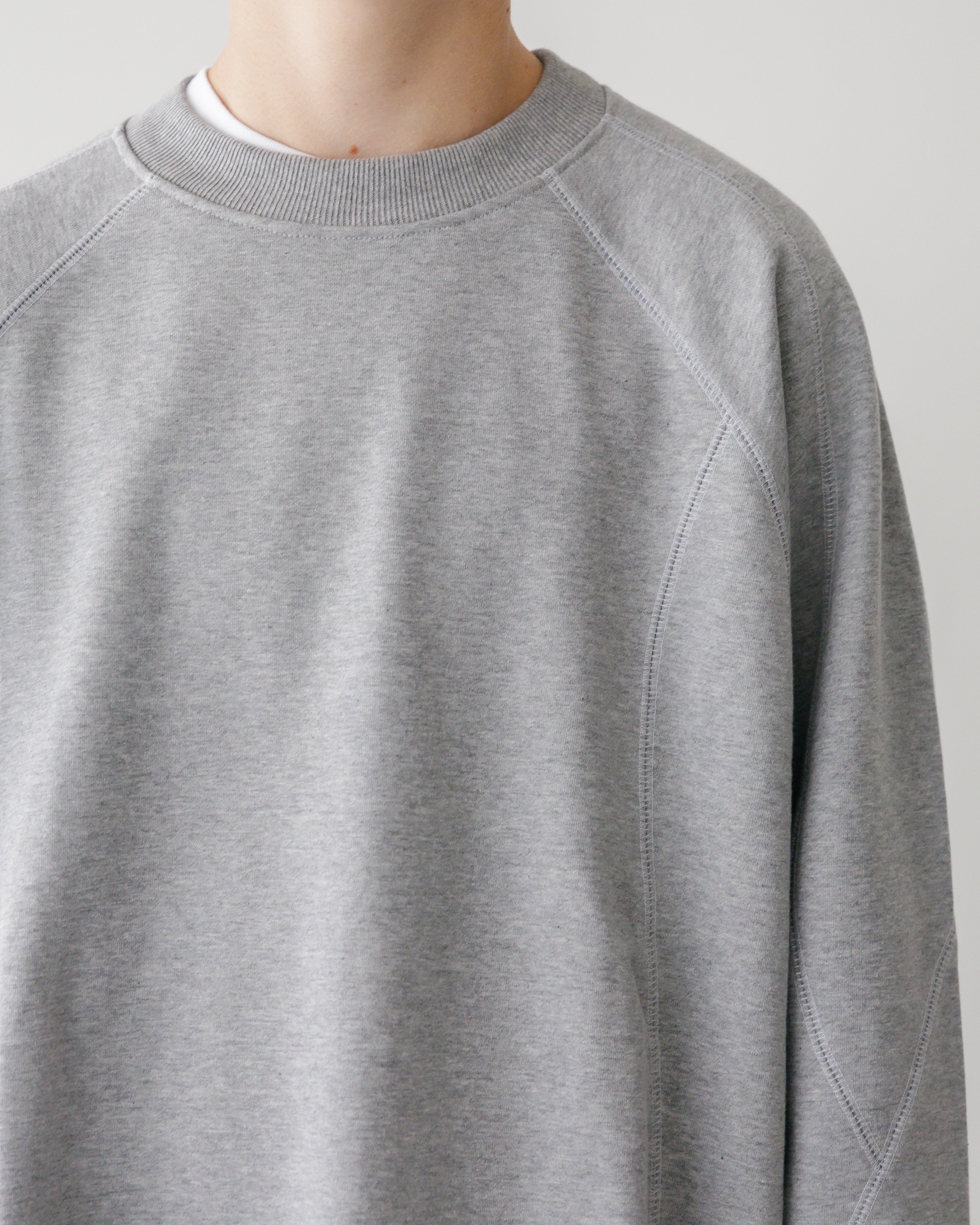 【9.21 SAT 20:00- IN STOCK】FUTURE SWEATSHIRT