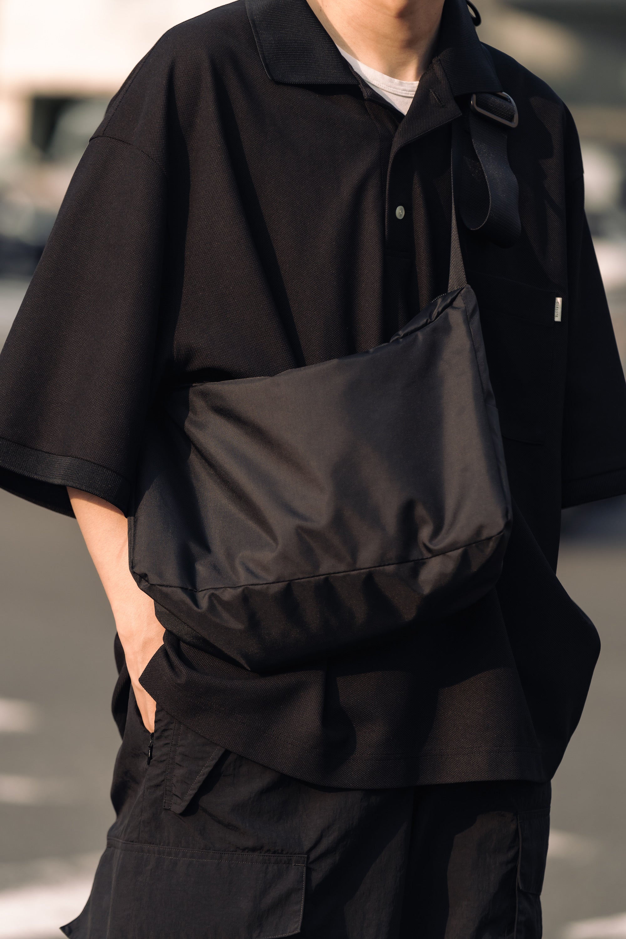【6.26 WED 20:00- IN STOCK】HOLIDAY BAG