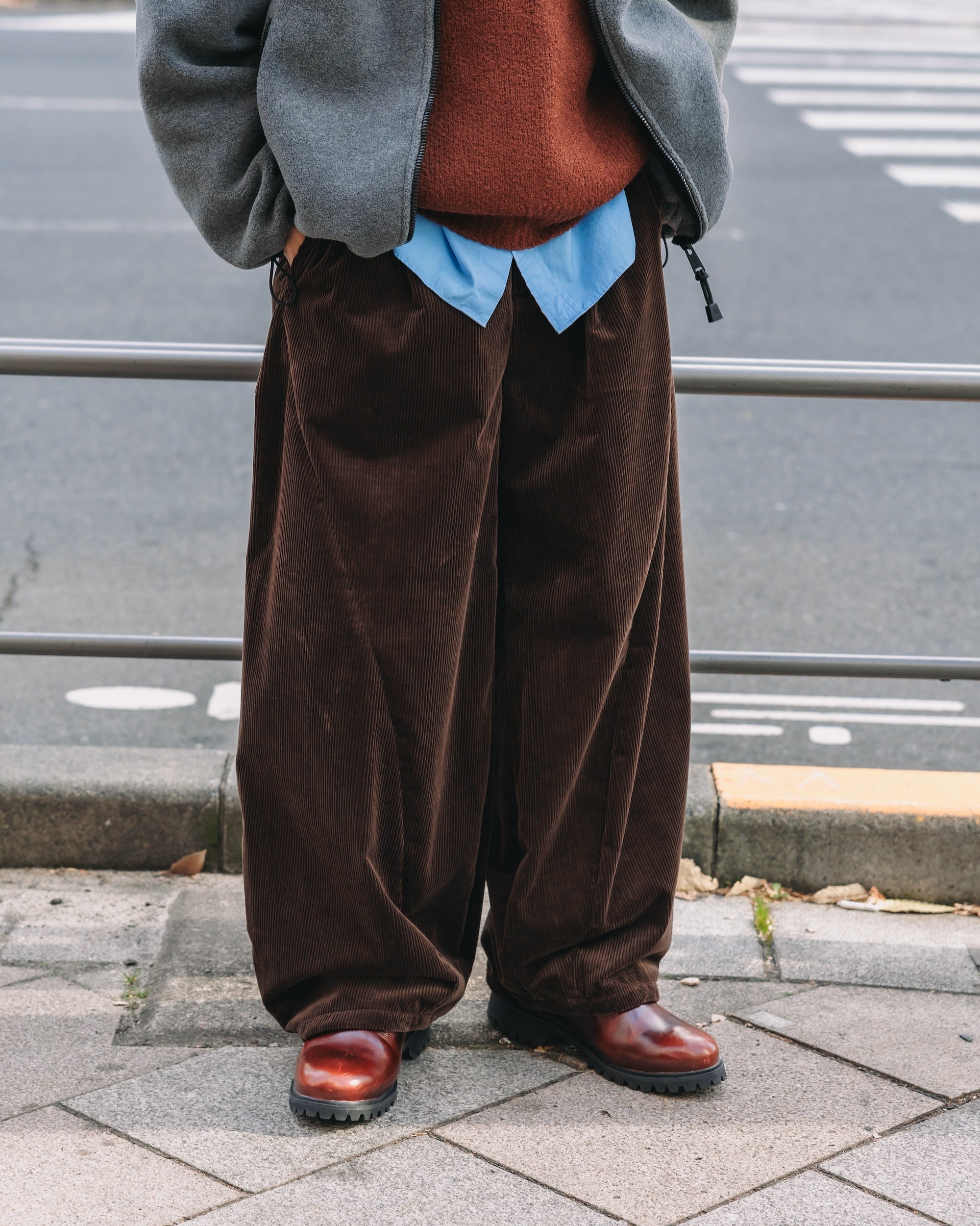 WOOL CORDUROY MASSIVE TWISTED PANTS