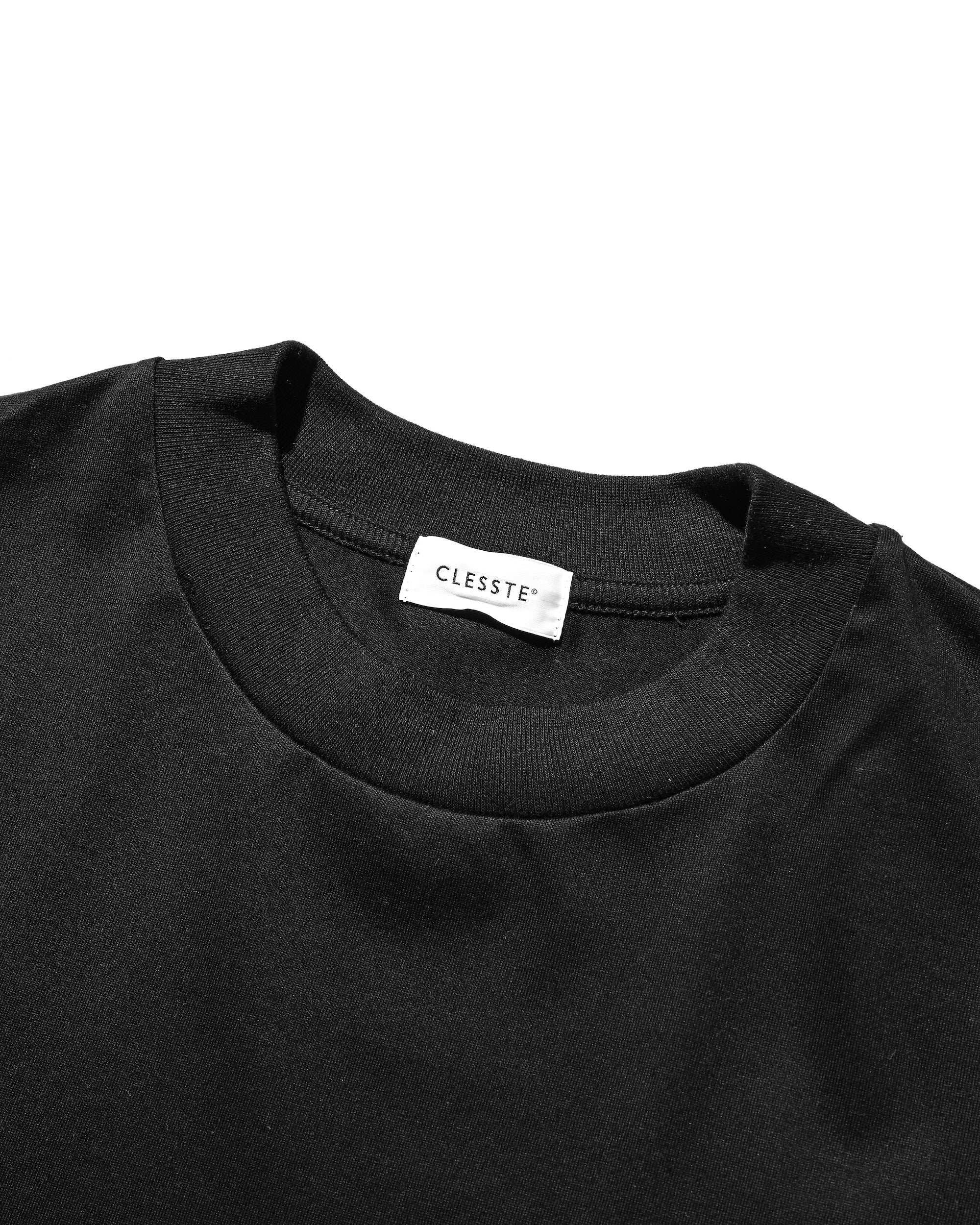 【8.23 SAT 20:00- IN STOCK】ENBROIDERY MASSIVE T-SHIRT WITH DRAWSTRINGS (BLACK)
