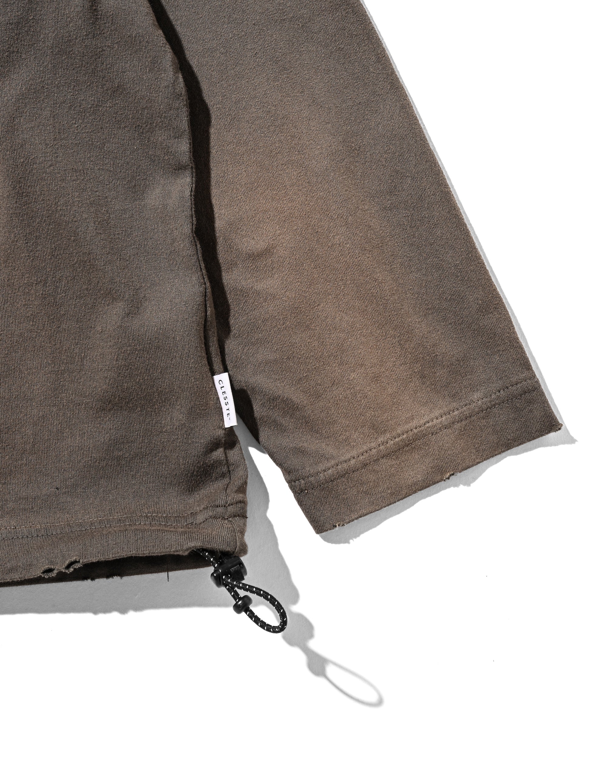 【10.1 WED 20:00- IN STOCK】GRADATION DYED L/S T-SHIRT WITH DRAWSTRINGS (BROWN)