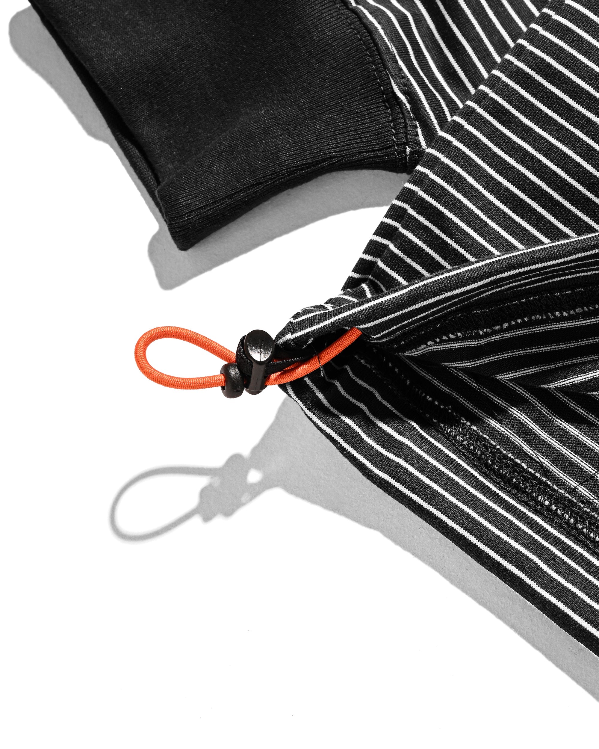 【2.28 SAT 20:00- IN STOCK】"C×CONCEPT" STRIPED L/S T-SHIRT WITH DRAWSTRINGS (BLACK×WHITE)