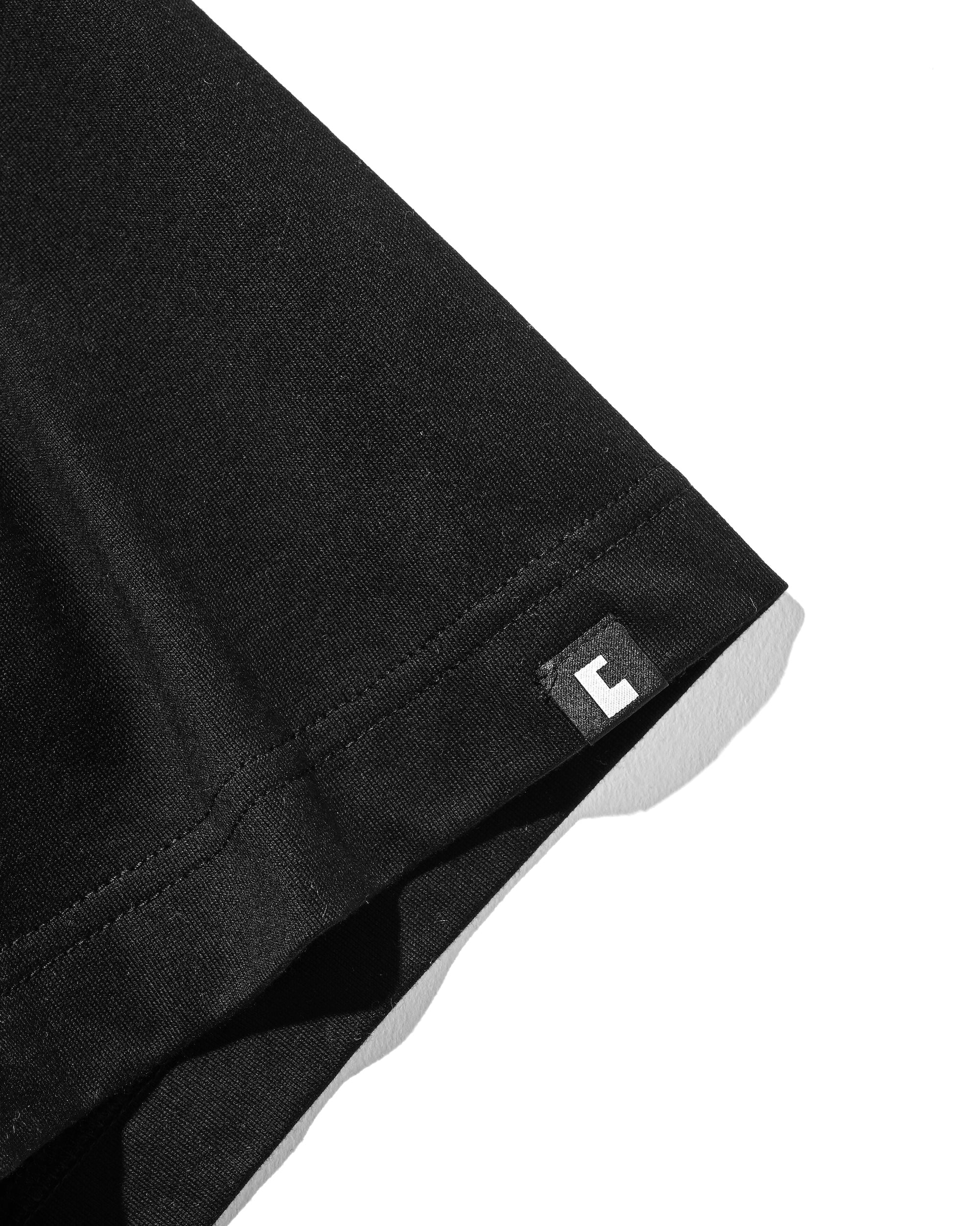 【8.23 SAT 20:00- IN STOCK】ENBROIDERY MASSIVE T-SHIRT WITH DRAWSTRINGS (BLACK)