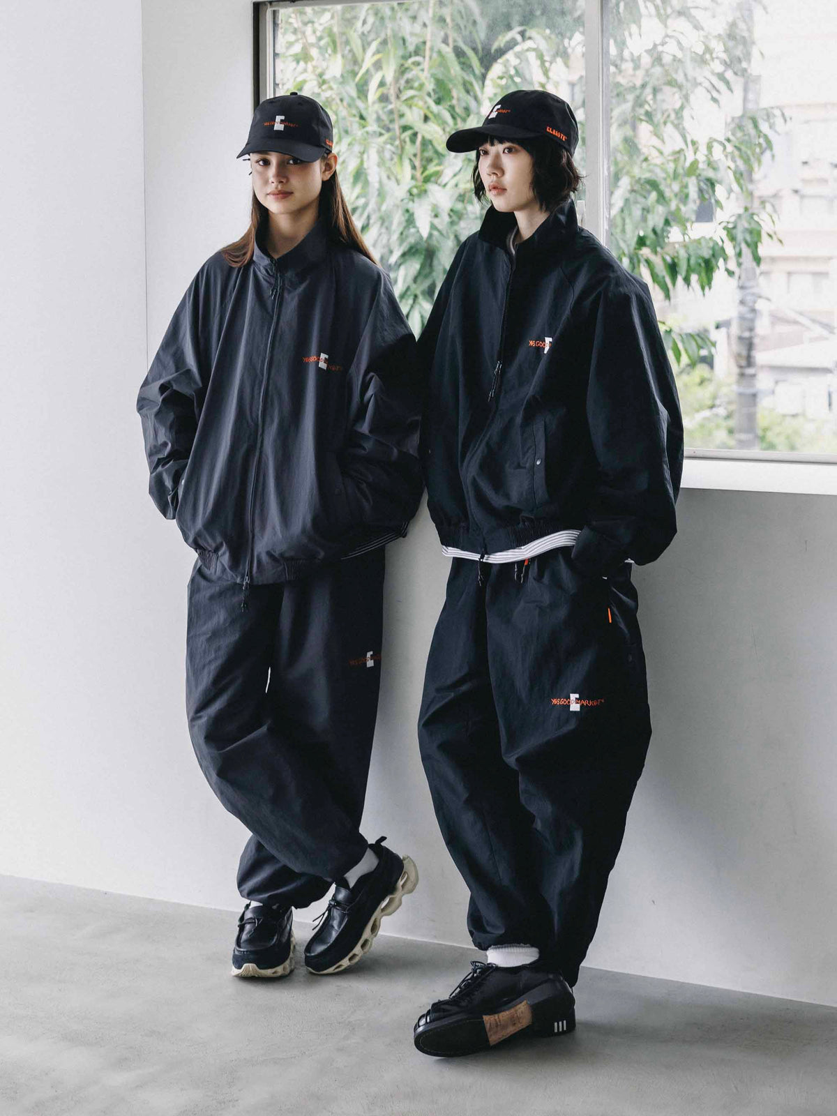【10.4 SUN 20:00- IN STOCK】【LIMITED】 “C×YES GOOD MARKET" ACTIVE CITY UNIFORM UTILITY JACKET(BLACK)