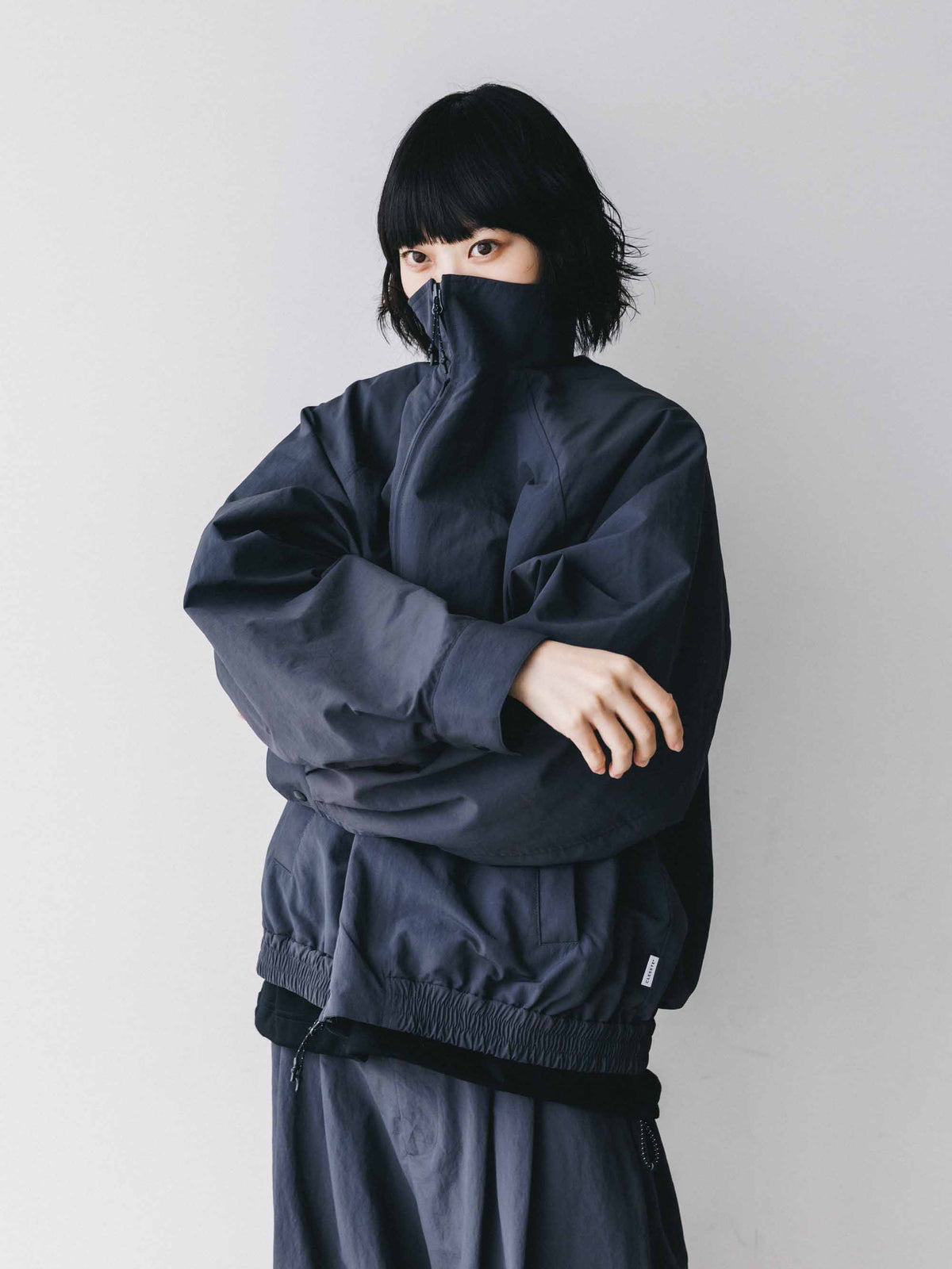 【10.4 SUN 20:00- IN STOCK】【LIMITED】 “YES G♡♡D MARKET" ACTIVE CITY UNIFORM UTILITY JACKET (GRAY)