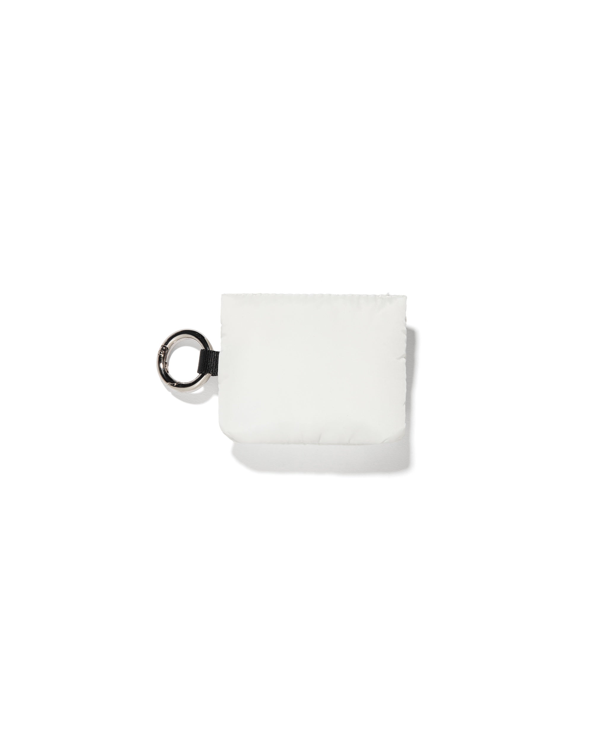 【8.7 WED 20:00- PRE ORDER】PADDED AIRPODS CASE(WHITE)