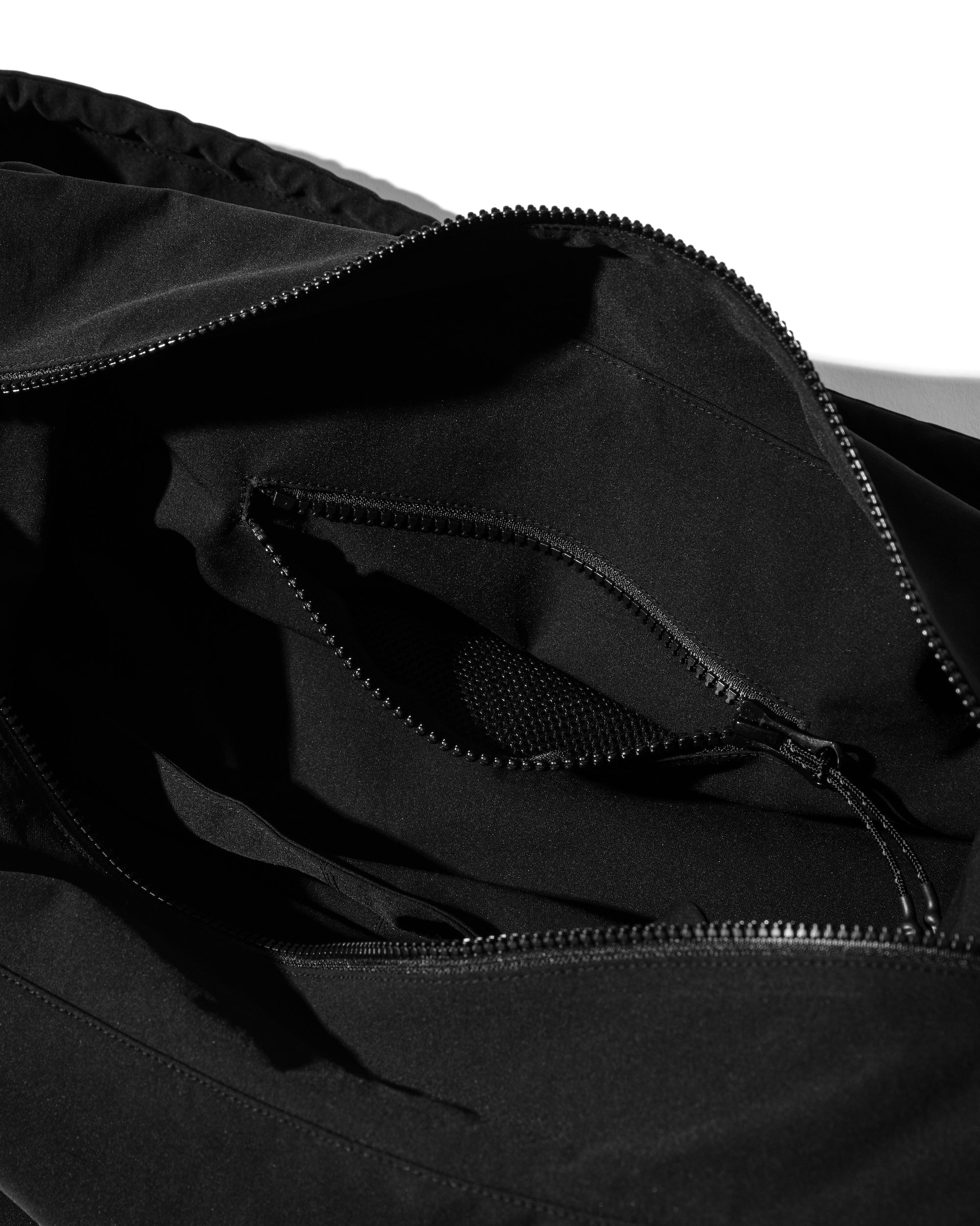 【7.27 SAT 20:00- PRE ORDER】SOFT SHELL ATHLETIC BAG