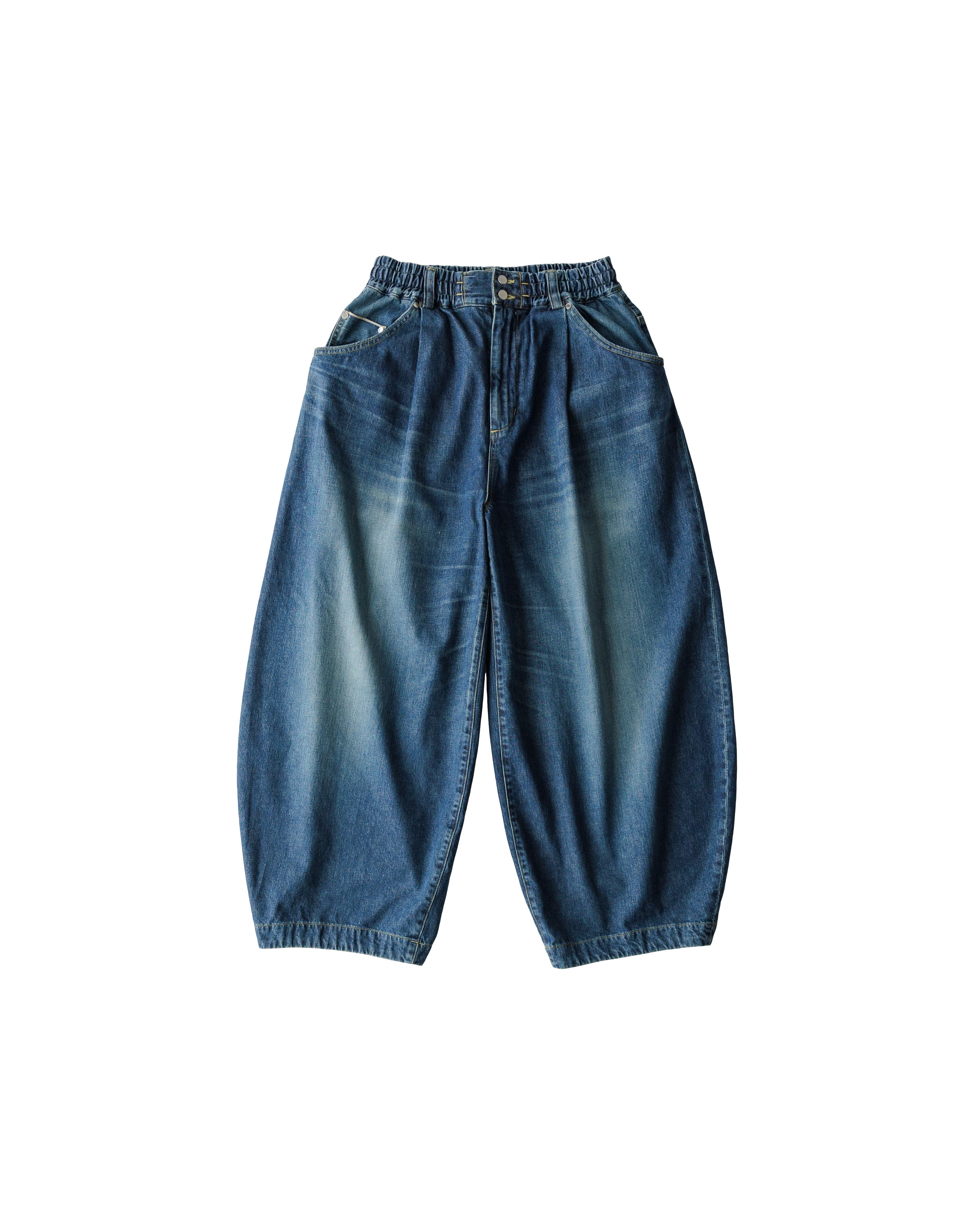 VINTAGE WASH SELVEDGE DENIM MASSIVE PANTS.