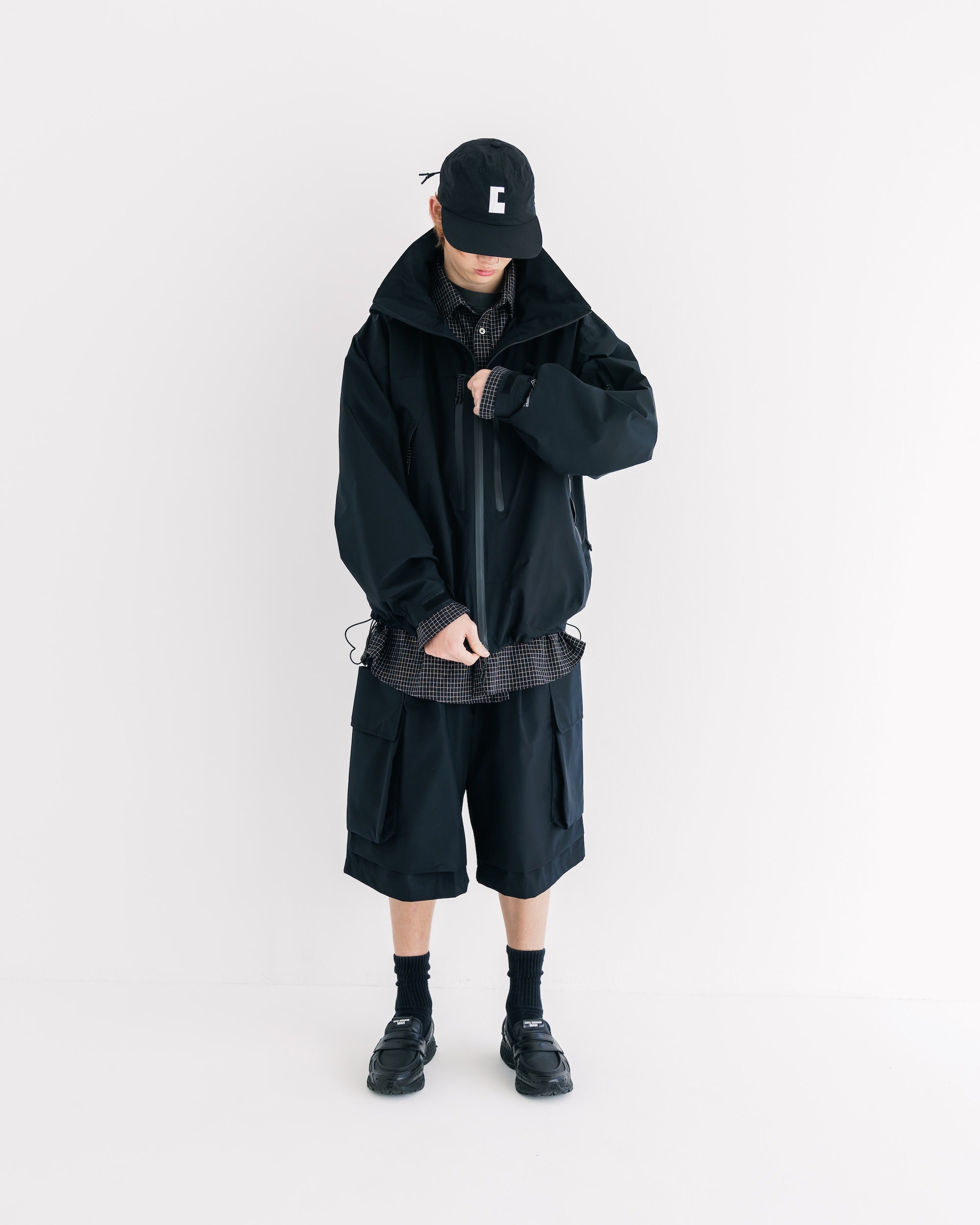 +phenix WINDSTOPPER® by GORE-TEX LABS CITY MOUNTAIN PARKA (BLACK)