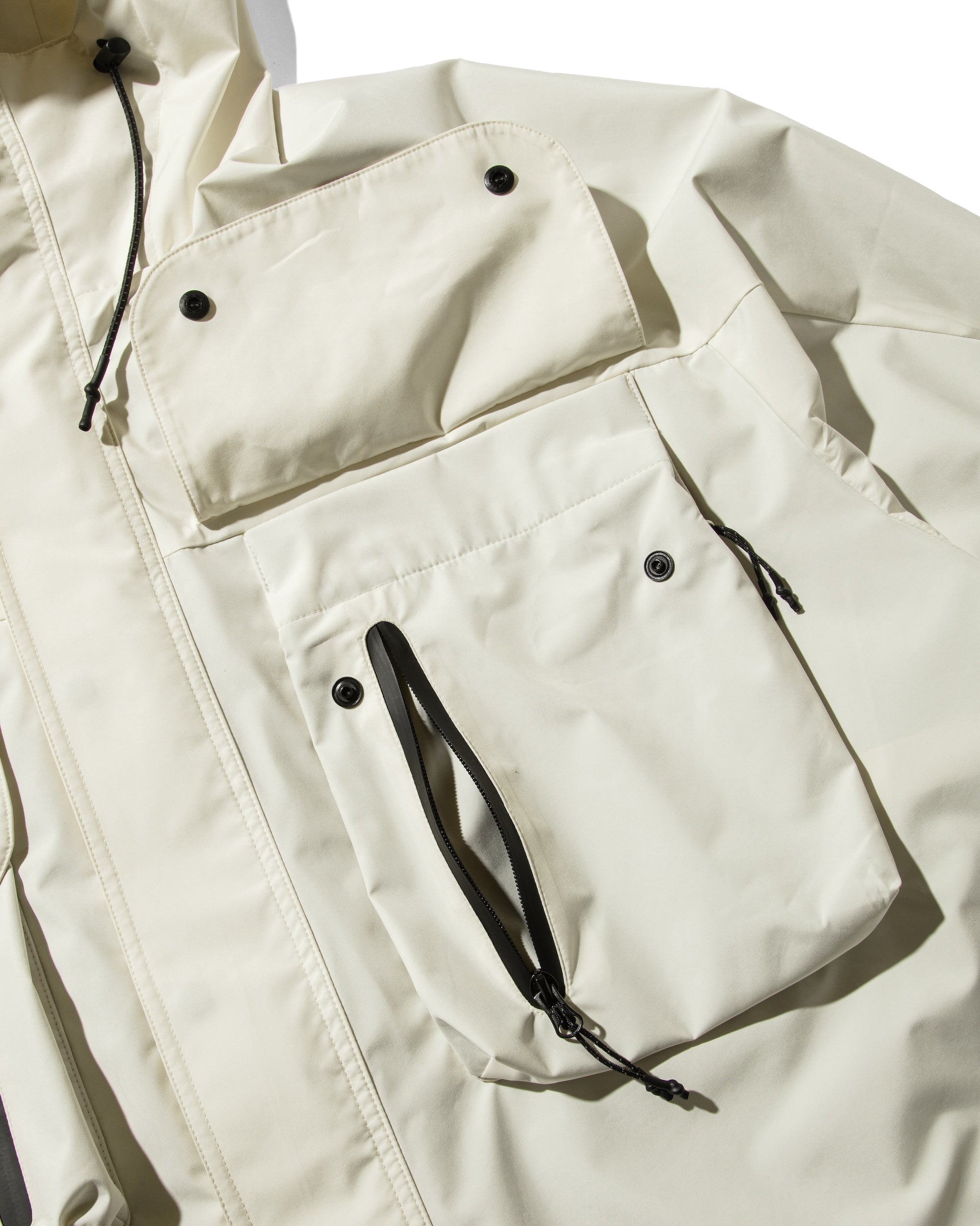 【3.5 WED 20:00- IN STOCK】+phenix WINDSTOPPER® by GORE-TEX LABS CITY WADING JACKET (SAND SAGE)