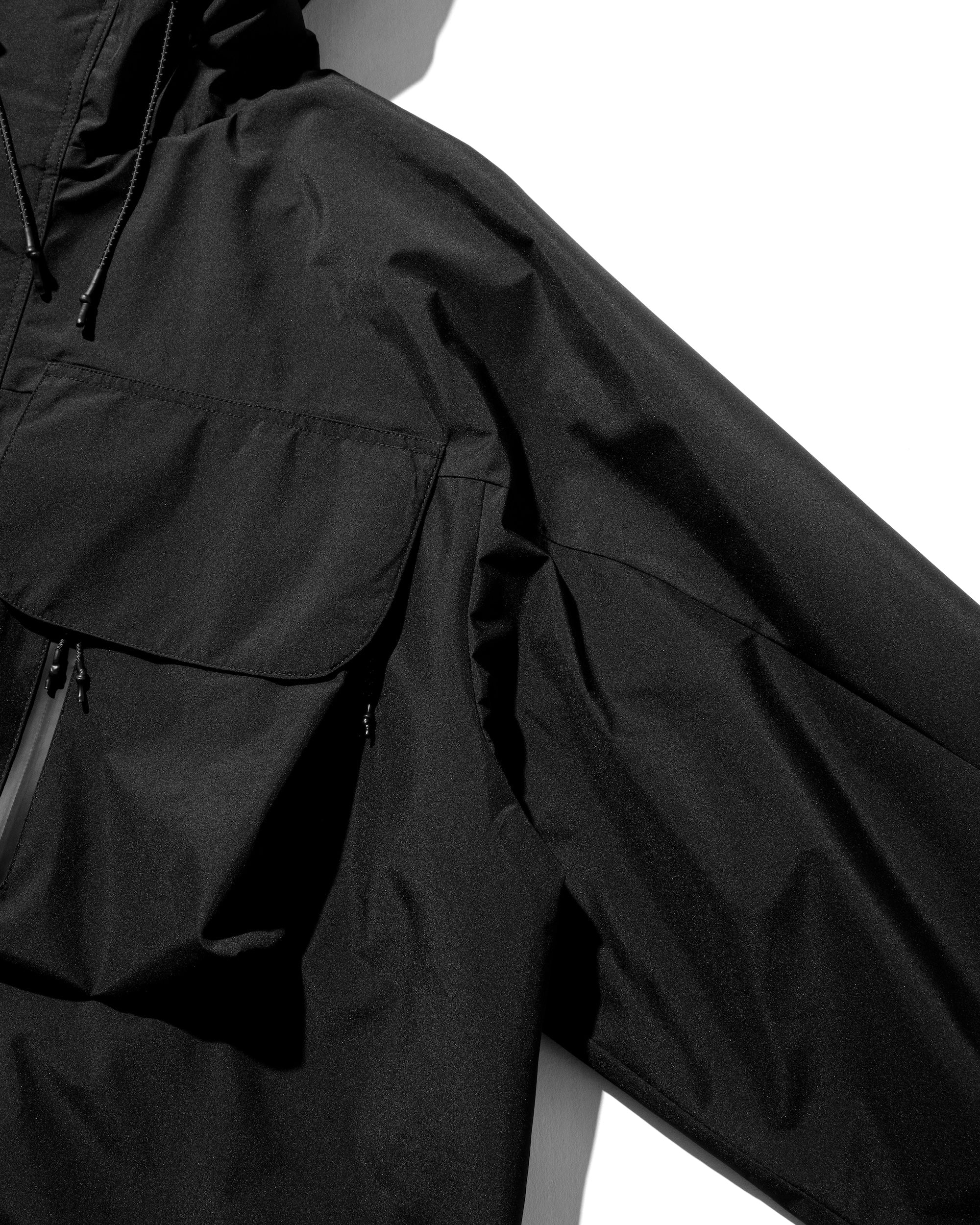 【3.5 WED 20:00- IN STOCK】+phenix WINDSTOPPER® by GORE-TEX LABS CITY WADING JACKET (BLACK)