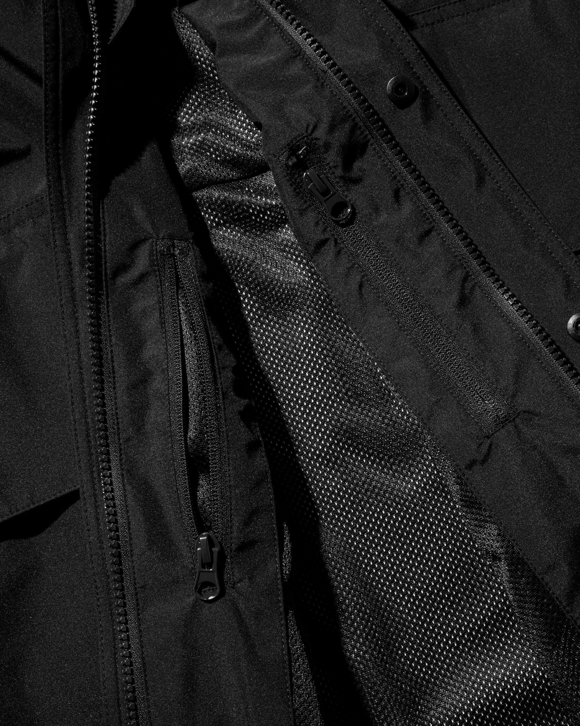 【3.5 WED 20:00- IN STOCK】+phenix WINDSTOPPER® by GORE-TEX LABS CITY WADING JACKET (BLACK)