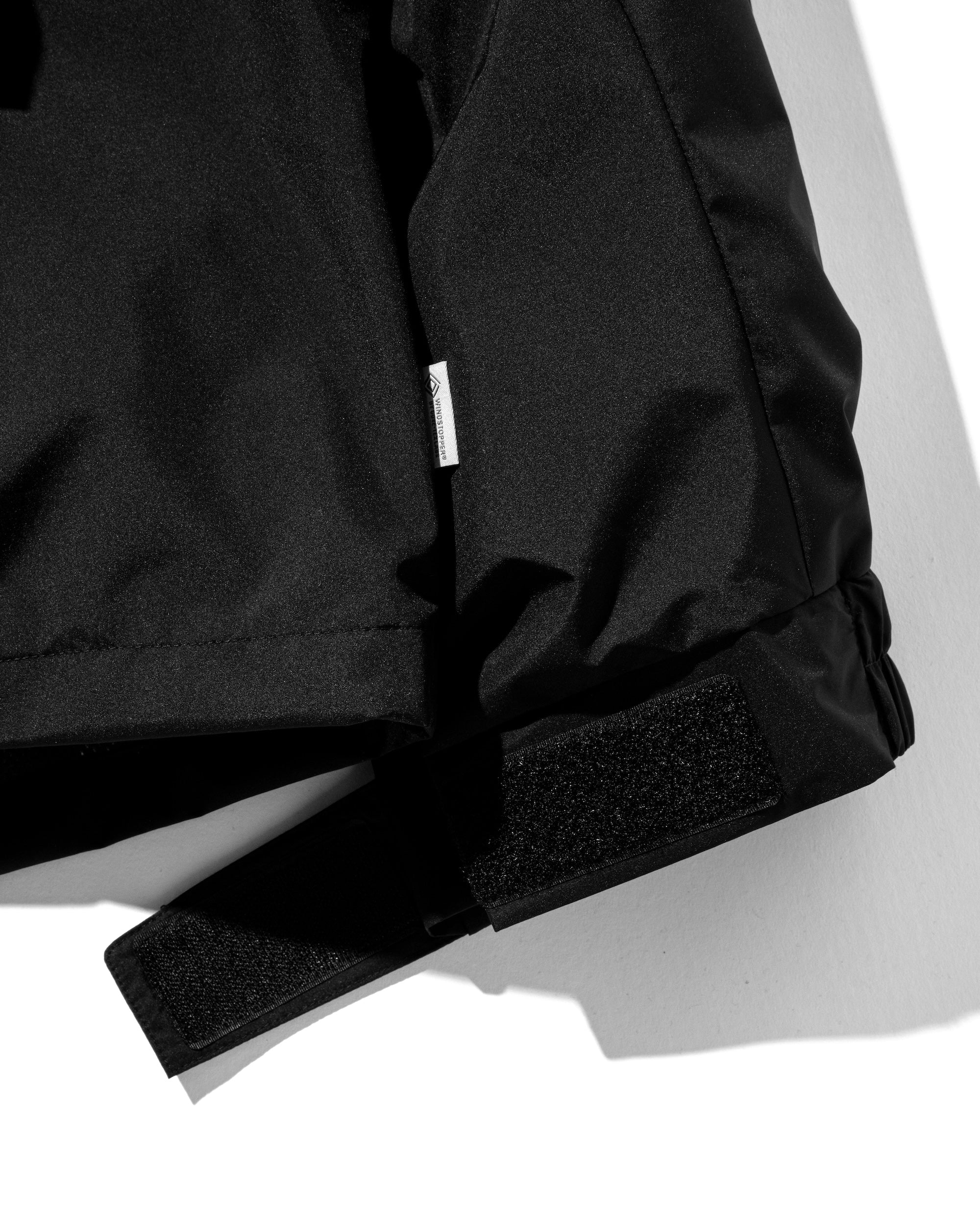 【3.5 WED 20:00- IN STOCK】+phenix WINDSTOPPER® by GORE-TEX LABS CITY WADING JACKET (BLACK)