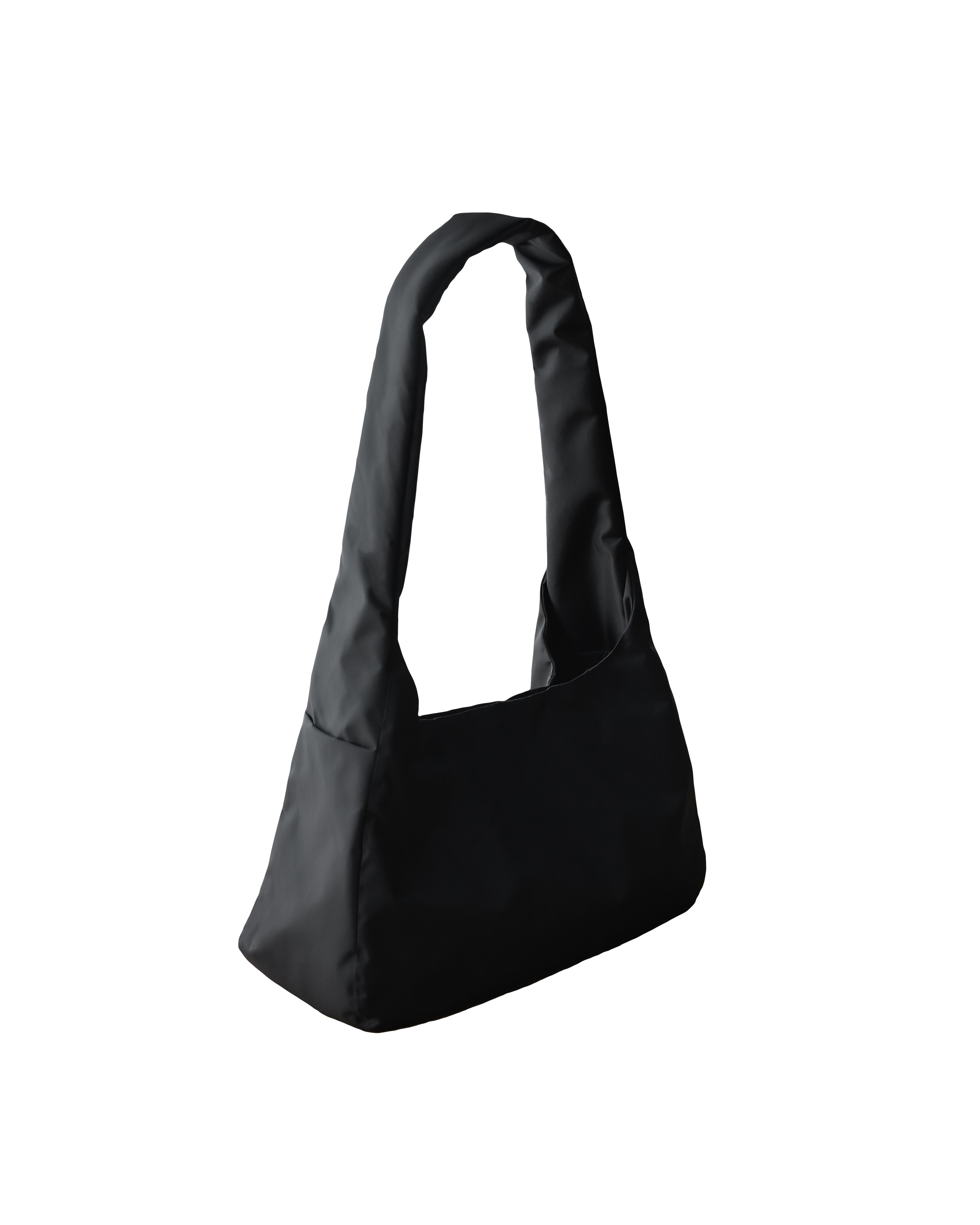 新品未使用　clesste everyday bag black