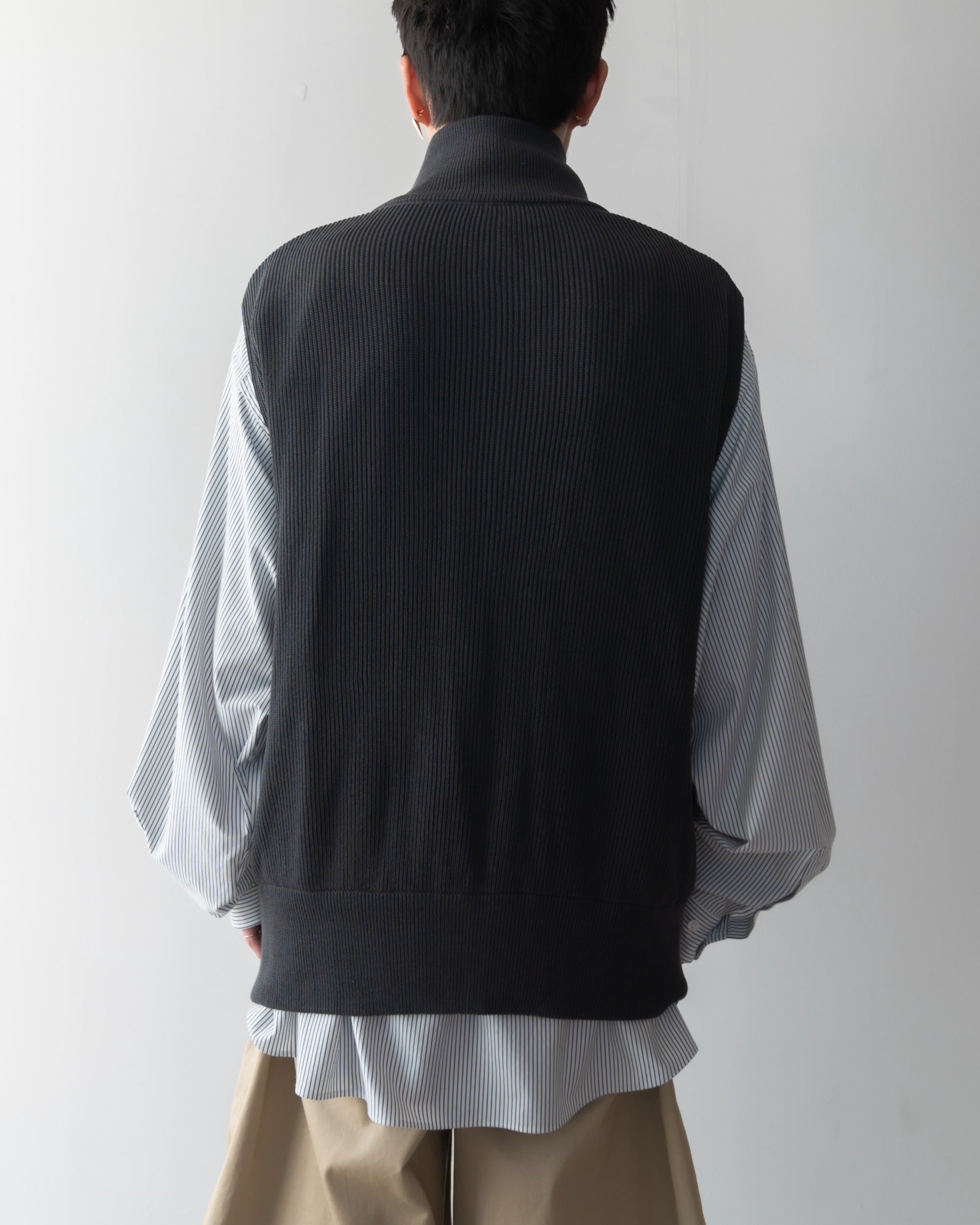 OVERSIZED DRIVERS KNIT VEST